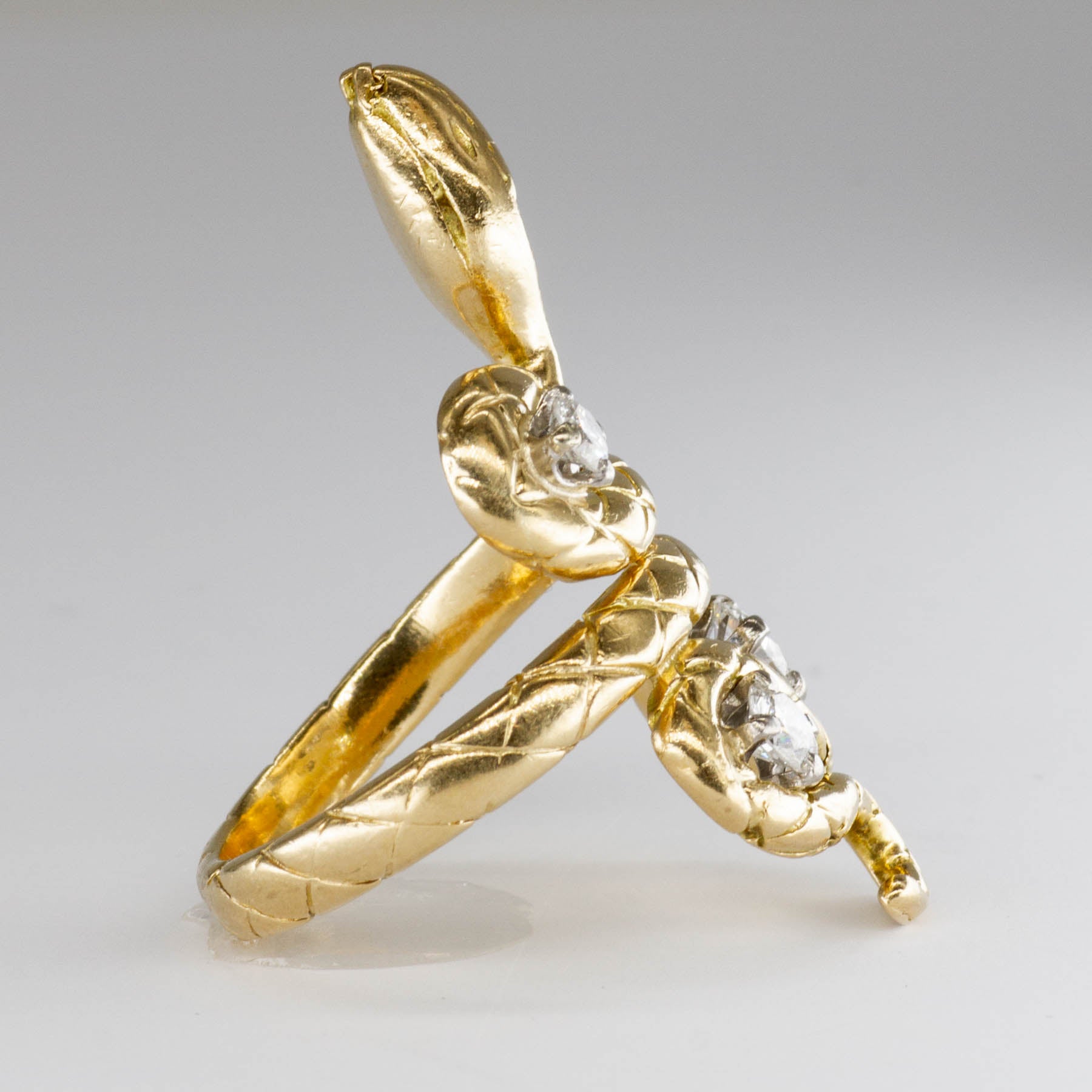 Bague serpent vintage avec diamants | 0,71 ct | Taille 9 |