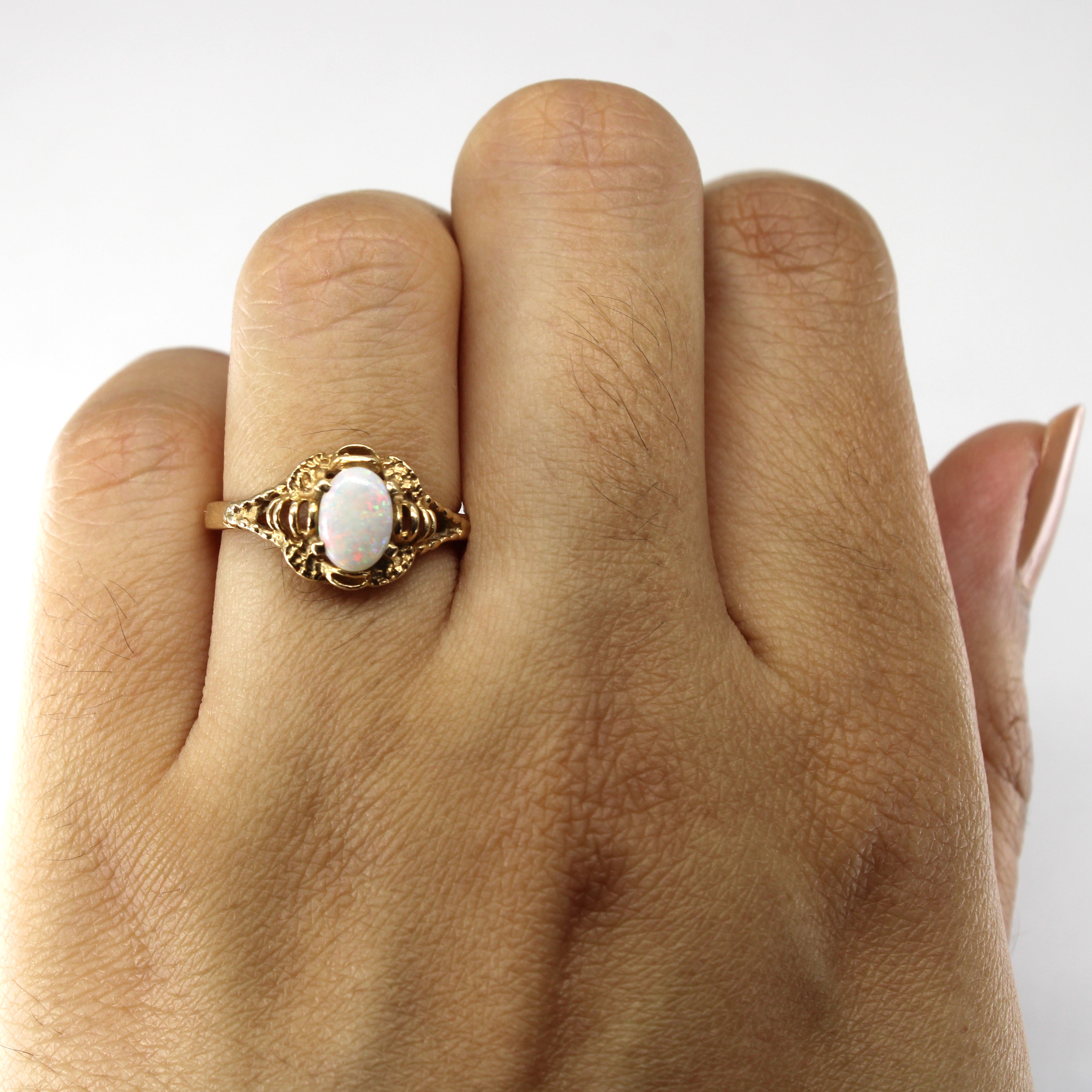 Bague solitaire en opale | 0,40 ct | Taille 6 |