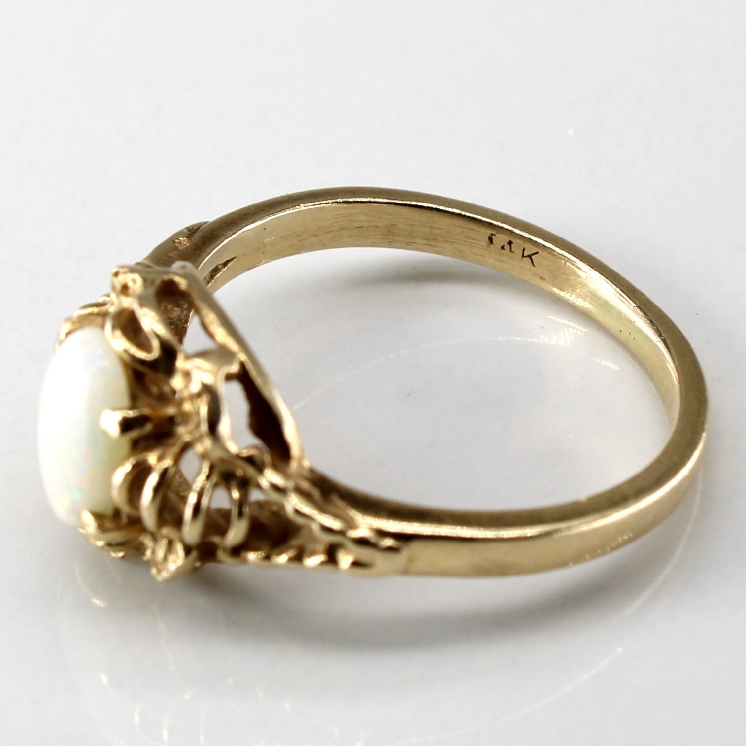 Bague solitaire en opale | 0,40 ct | Taille 6 |