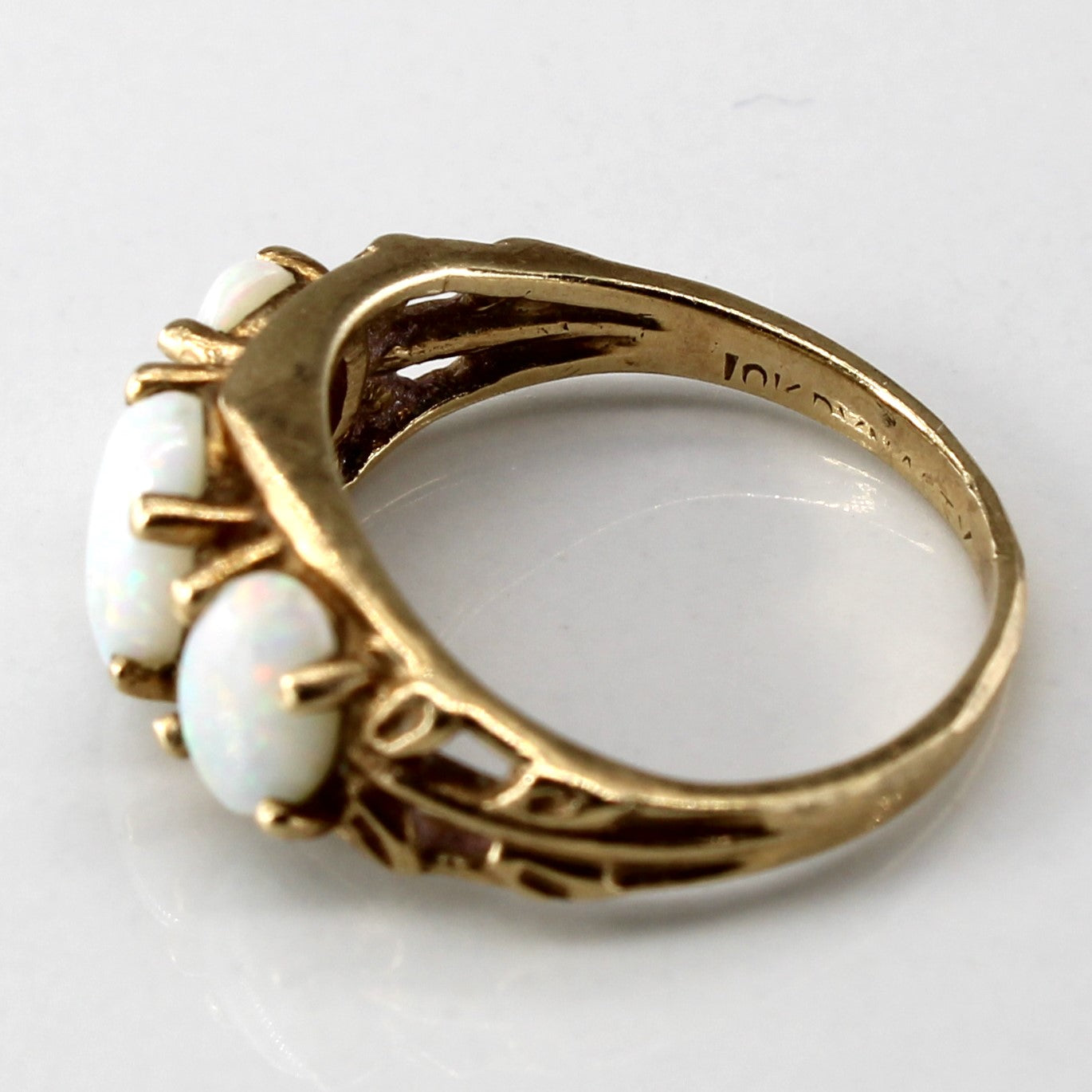 Three Stone Opal Ring | 0.80ctw | SZ 4 |