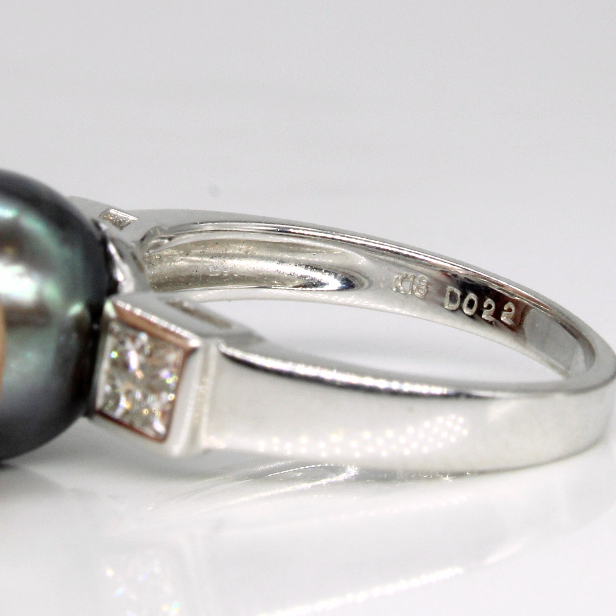 Pearl & Diamond Cocktail Ring | 0.22ctw | SZ 6.5 |