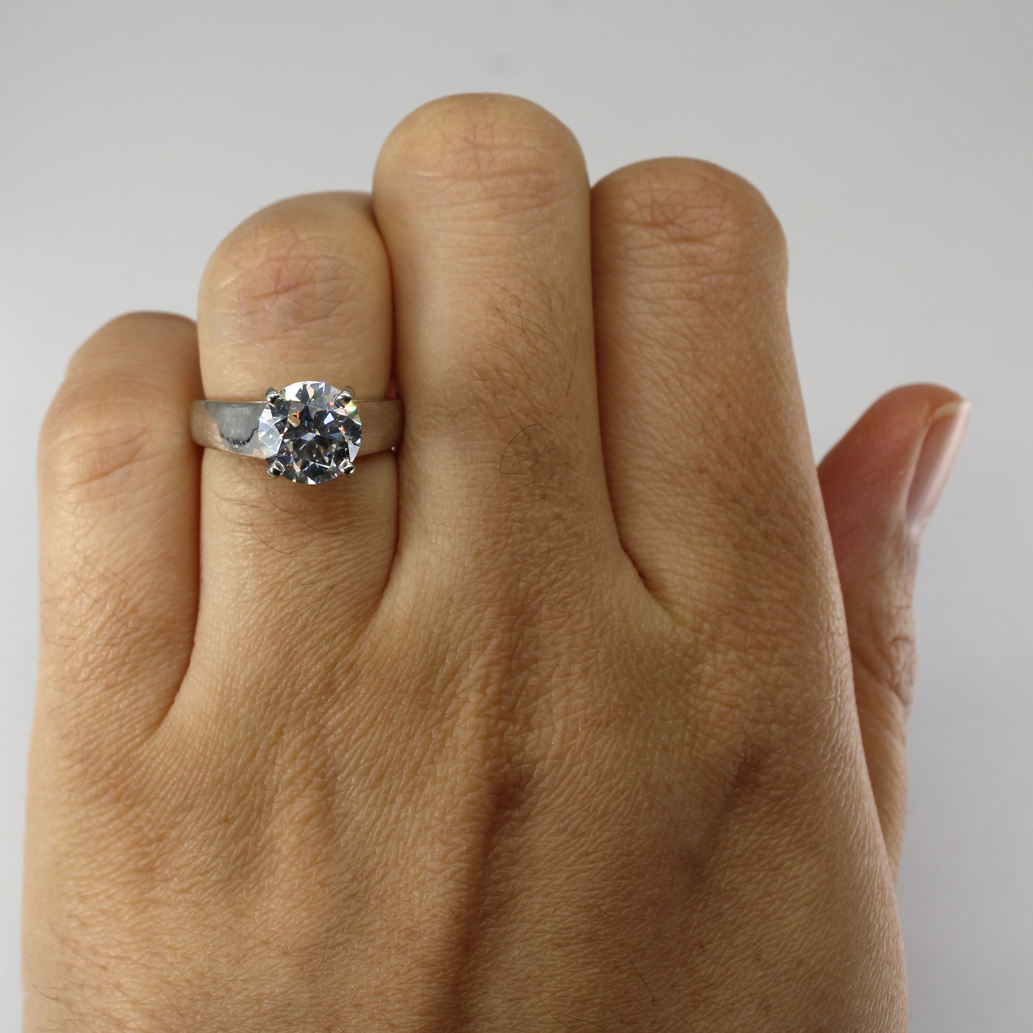 Solitaire Diamond Engagement Ring | 2.19ct SI1 I | SZ 4 |