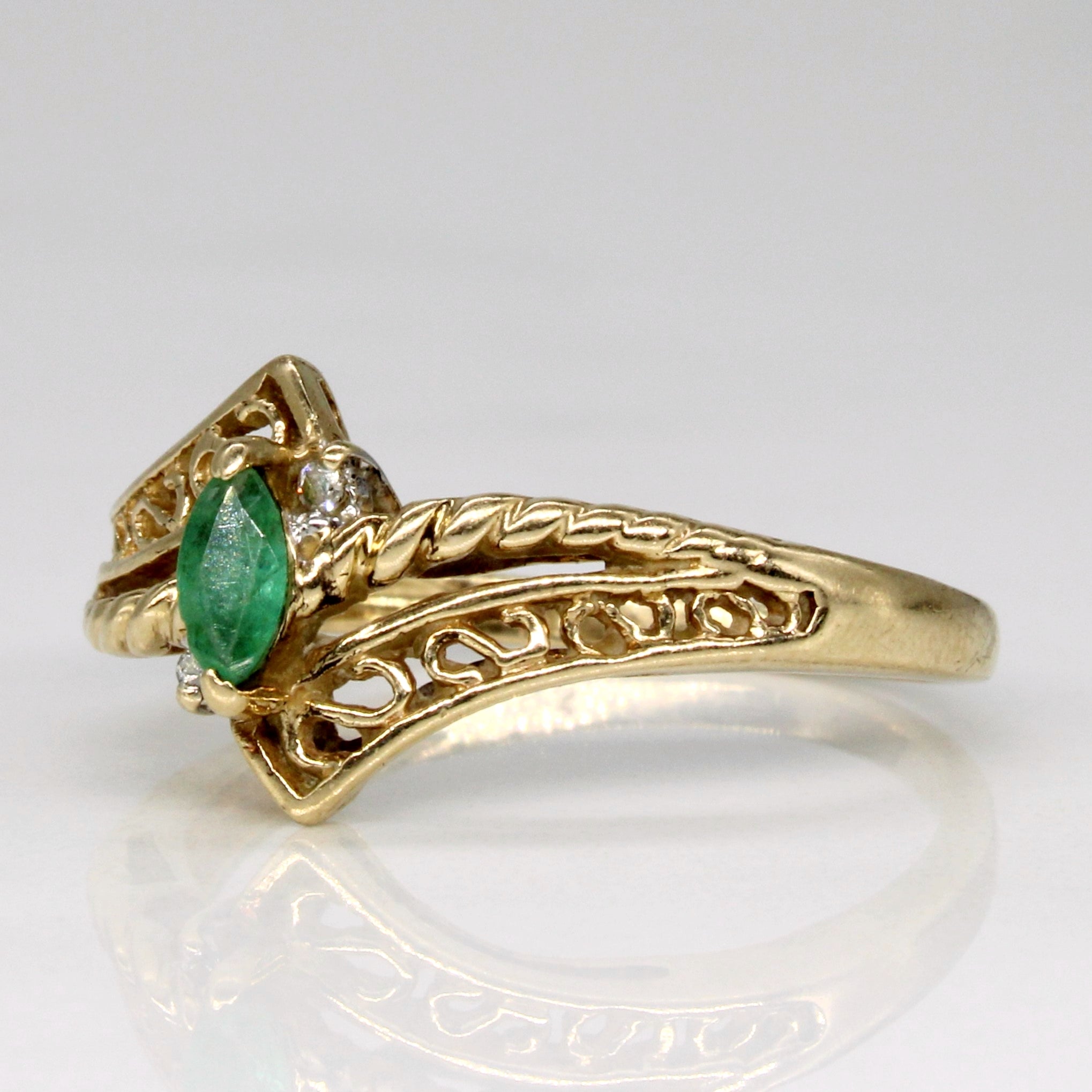 Emerald & Diamond Ring | 0.80ct, 0.015ctw | SZ 6.25 |