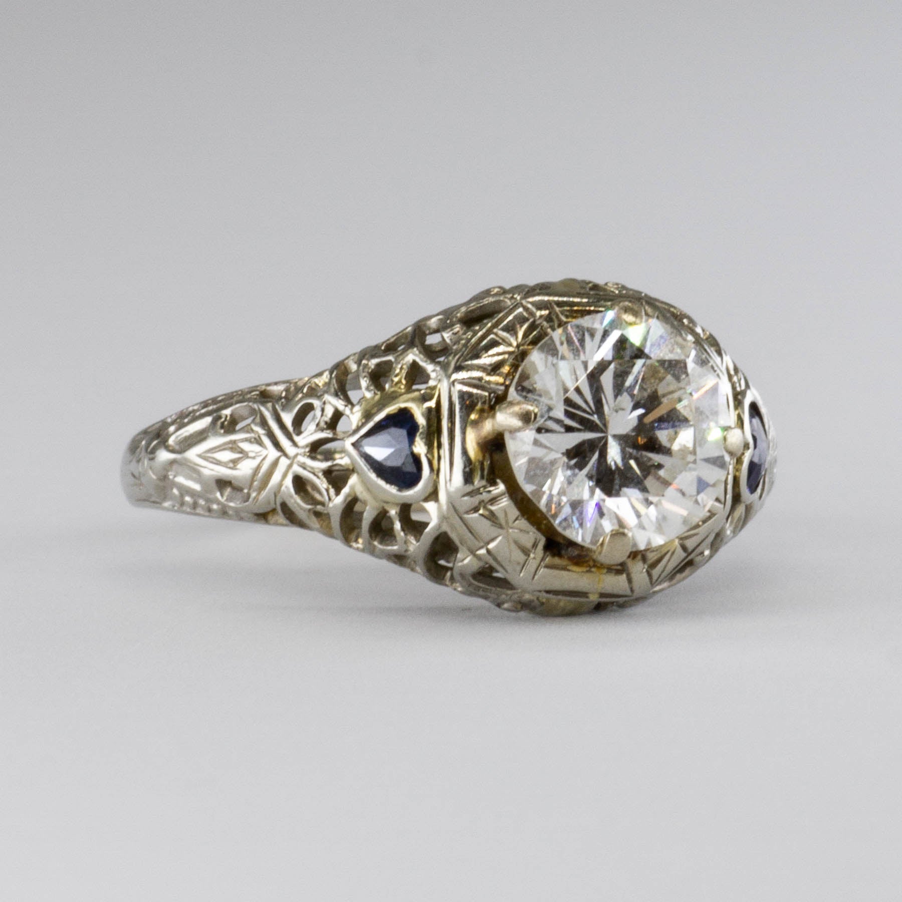 Bague Art Déco en or 18 carats avec diamant et saphir | 1,01 ct | Taille 4,5 |
