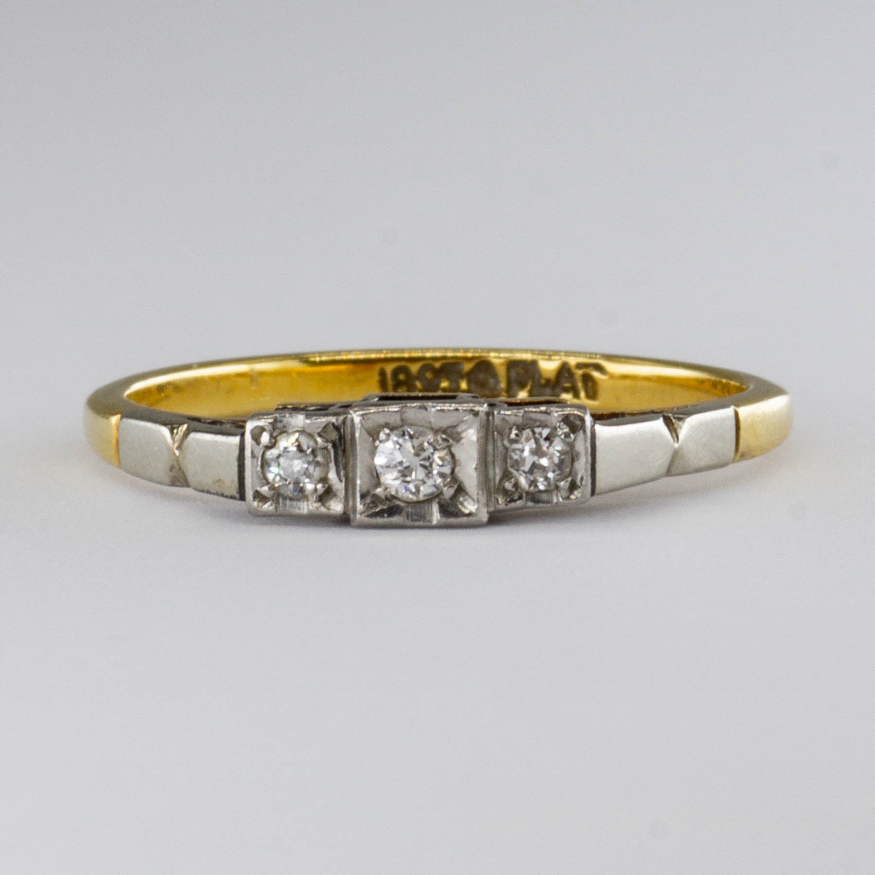 Art Deco 18k Old European Diamond Ring | 0.07ctw | SZ 6.25 |