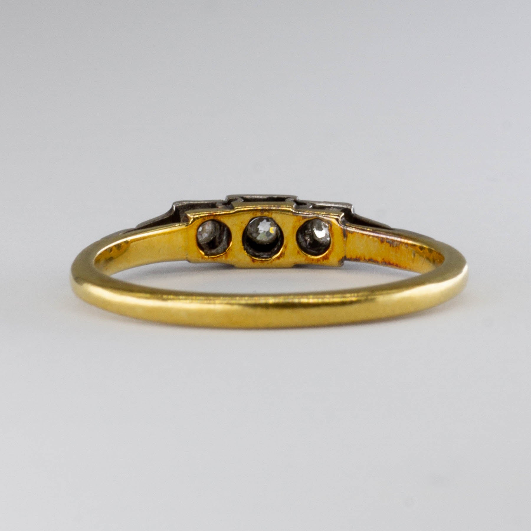 Art Deco 18k Old European Diamond Ring | 0.07ctw | SZ 6.25 |