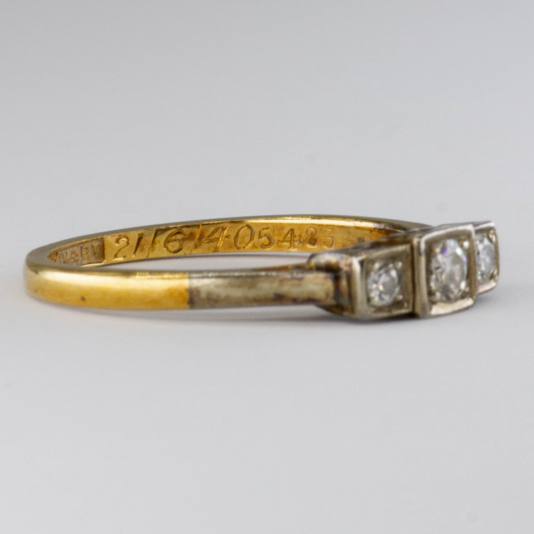 Art Deco 18k Gold & Platinum Diamond Ring | 0.17ctw | SZ 6.75 |