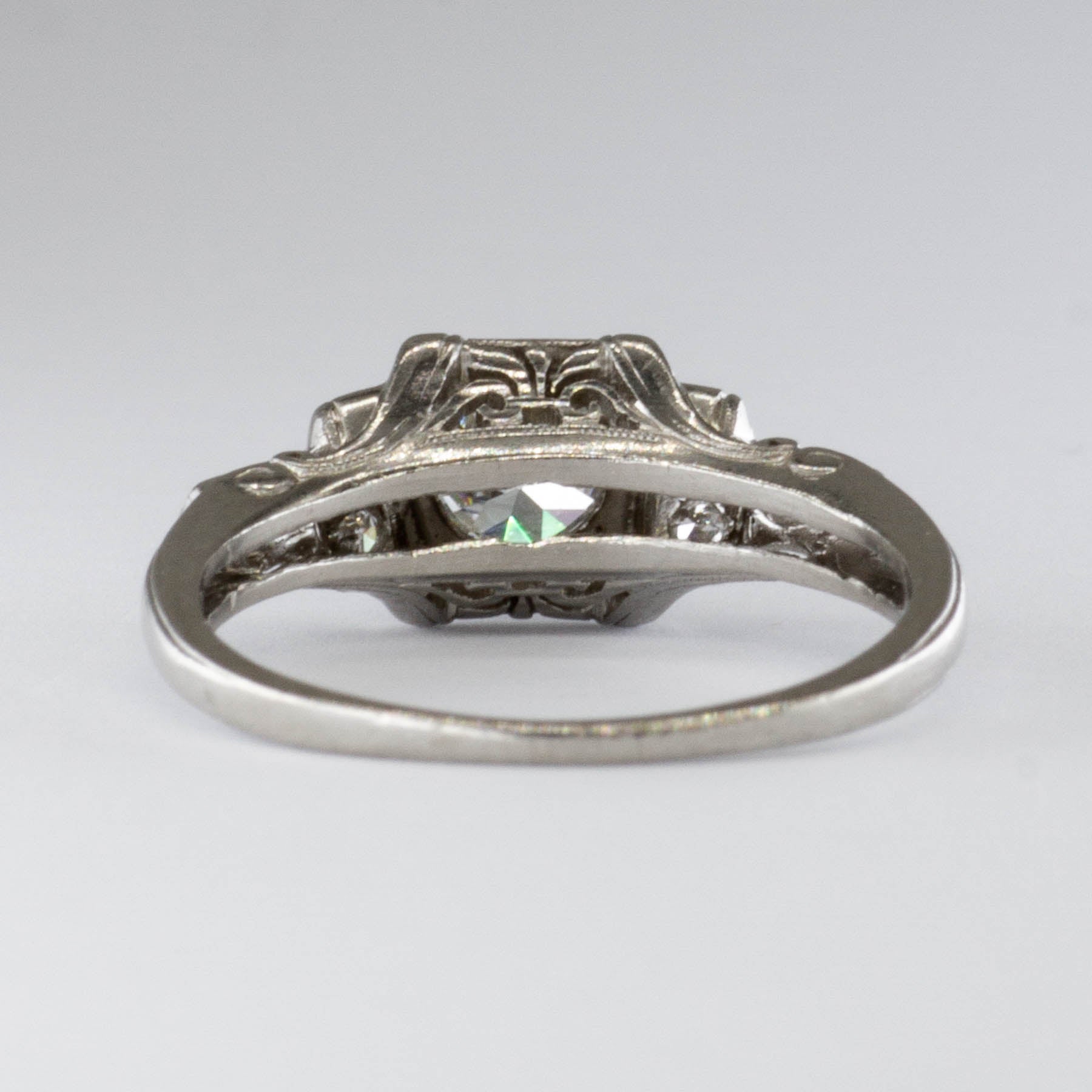 Bague Art Déco en platine avec diamant taille transitionnelle | 0,35 ct | Taille 4,5 |