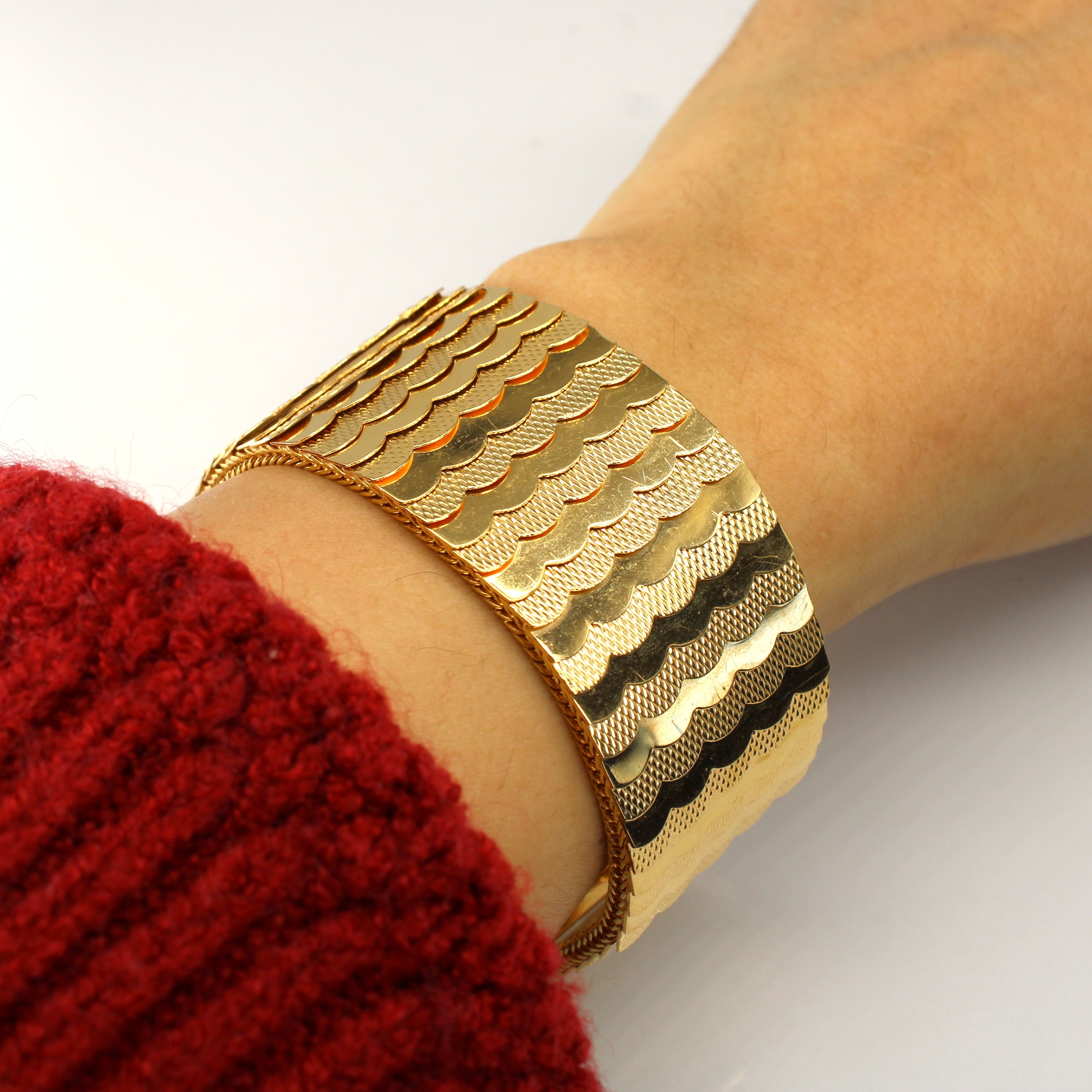 Vintage Italian Textured Wide Gold Chain Bracelet | 7.5"|