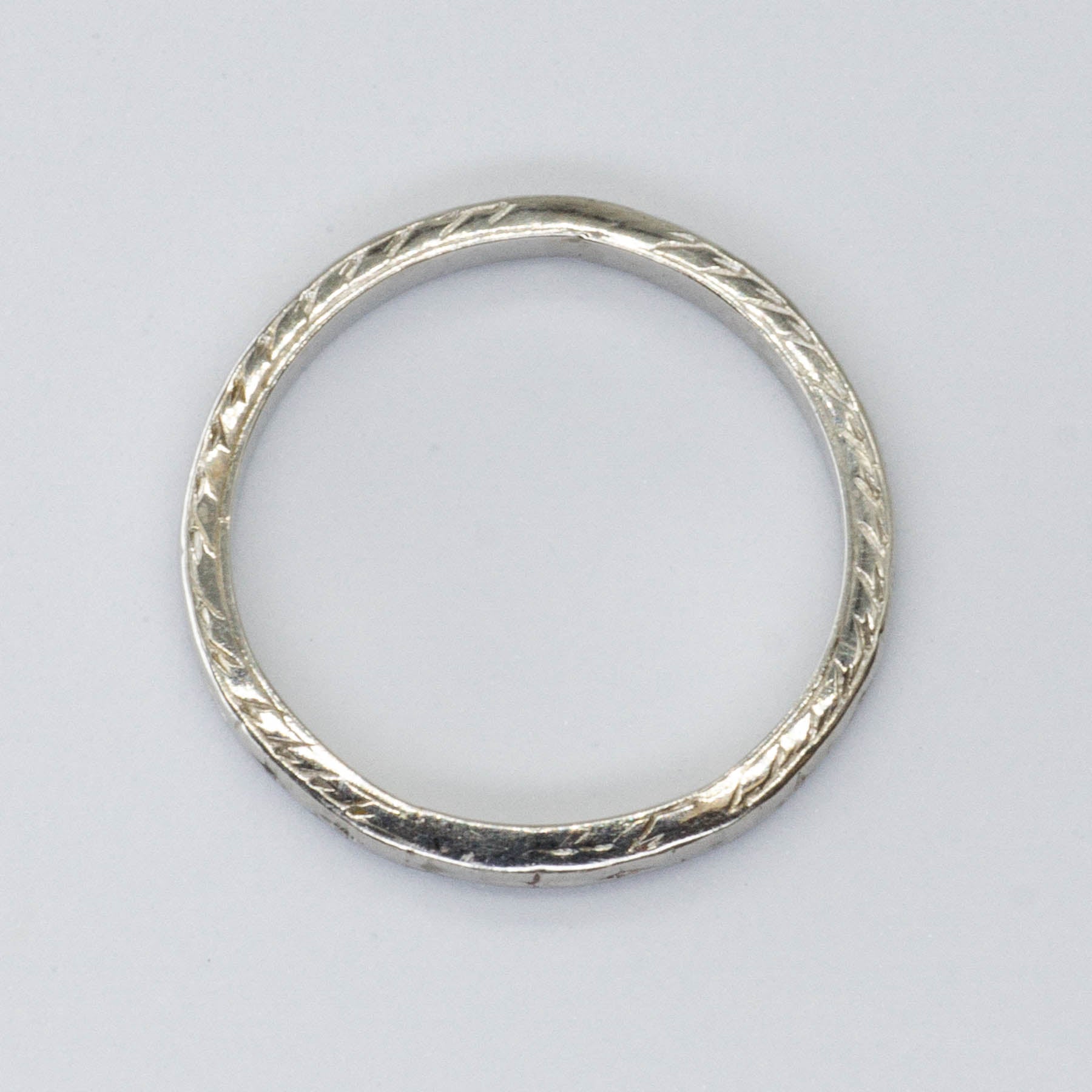Art Deco Platinum Engraved Band | | SZ 4.25 |