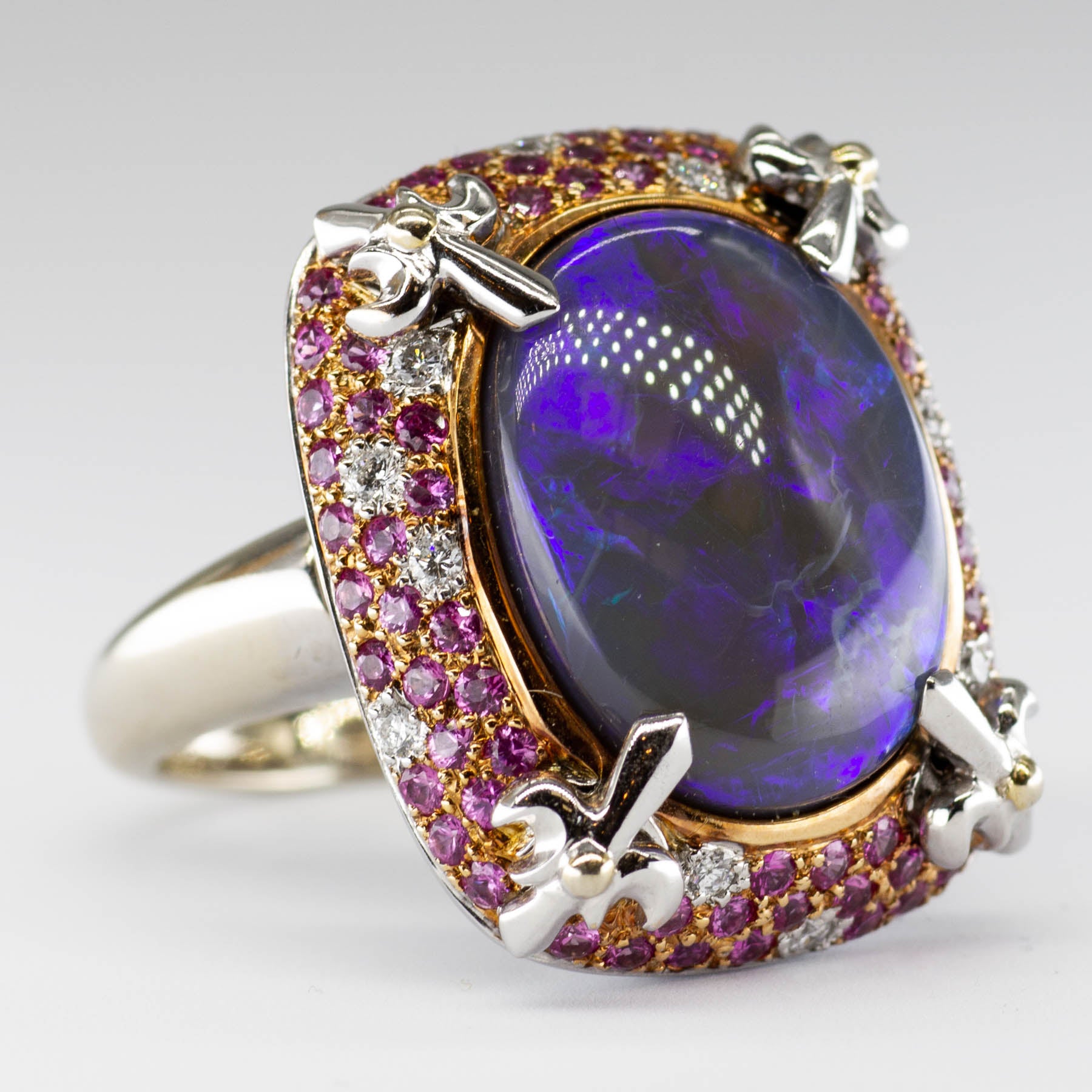 Pendentif/bague convertible en or blanc 18 carats avec opale noire, saphir rose et diamants | 15,85 ct | Taille 7