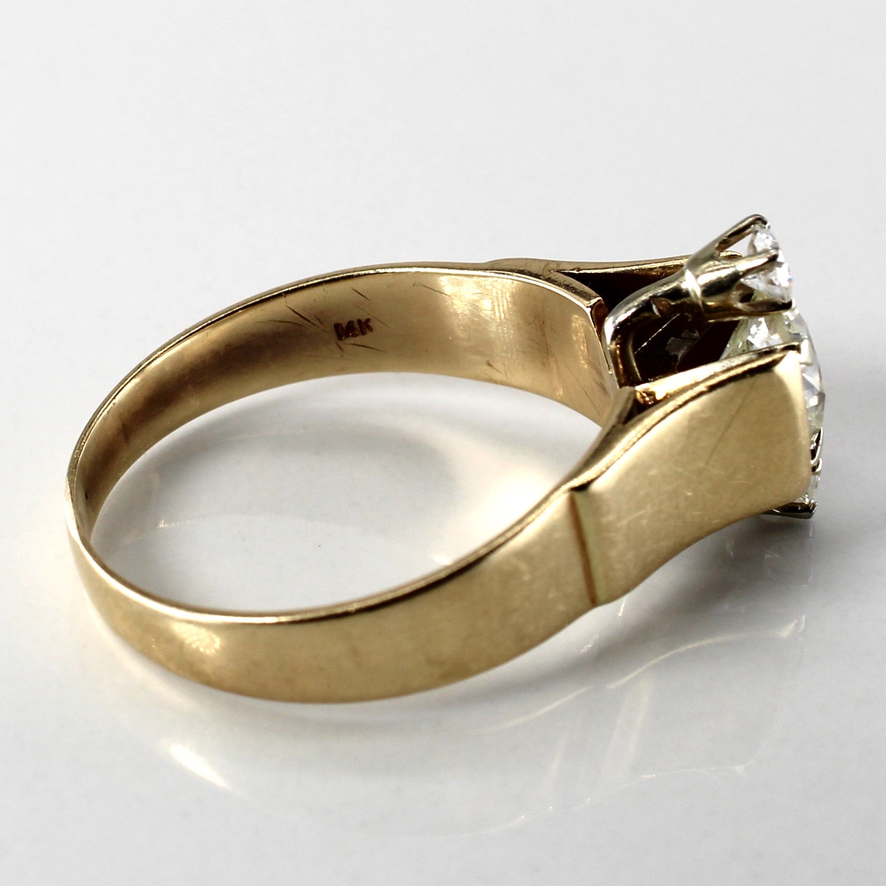 Three Stone Diamond Ring | 1.14ctw SI1/SI2 L/M | SZ 9 |