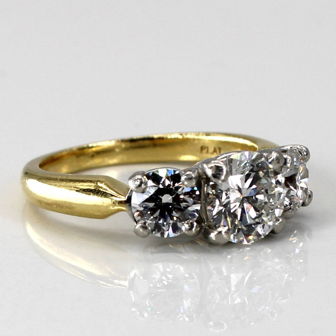 Three Stone Diamon Engagement Ring | 1.83ctw VS1 E | SZ 5 |