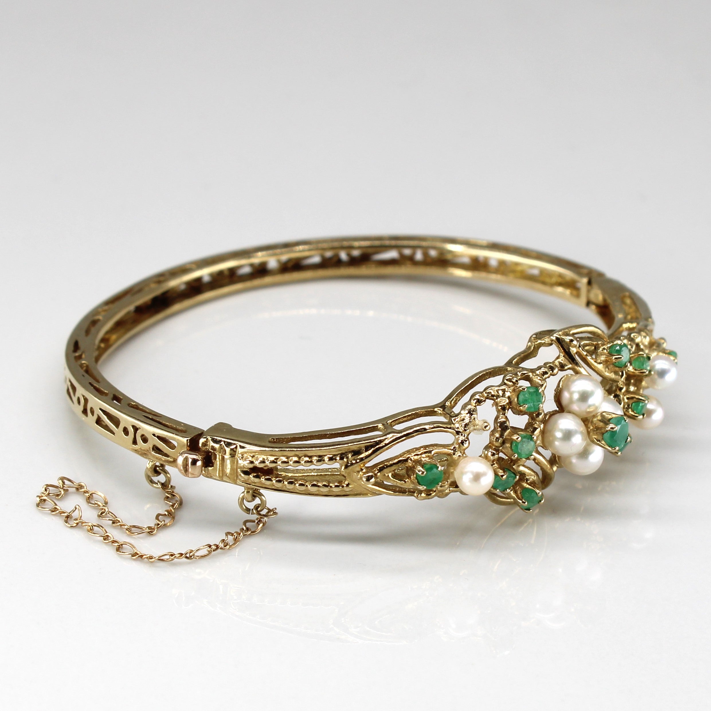 9k Gold Vintage Emerald & Pearl Filigree Bangle | 1.20ctw | 7"|