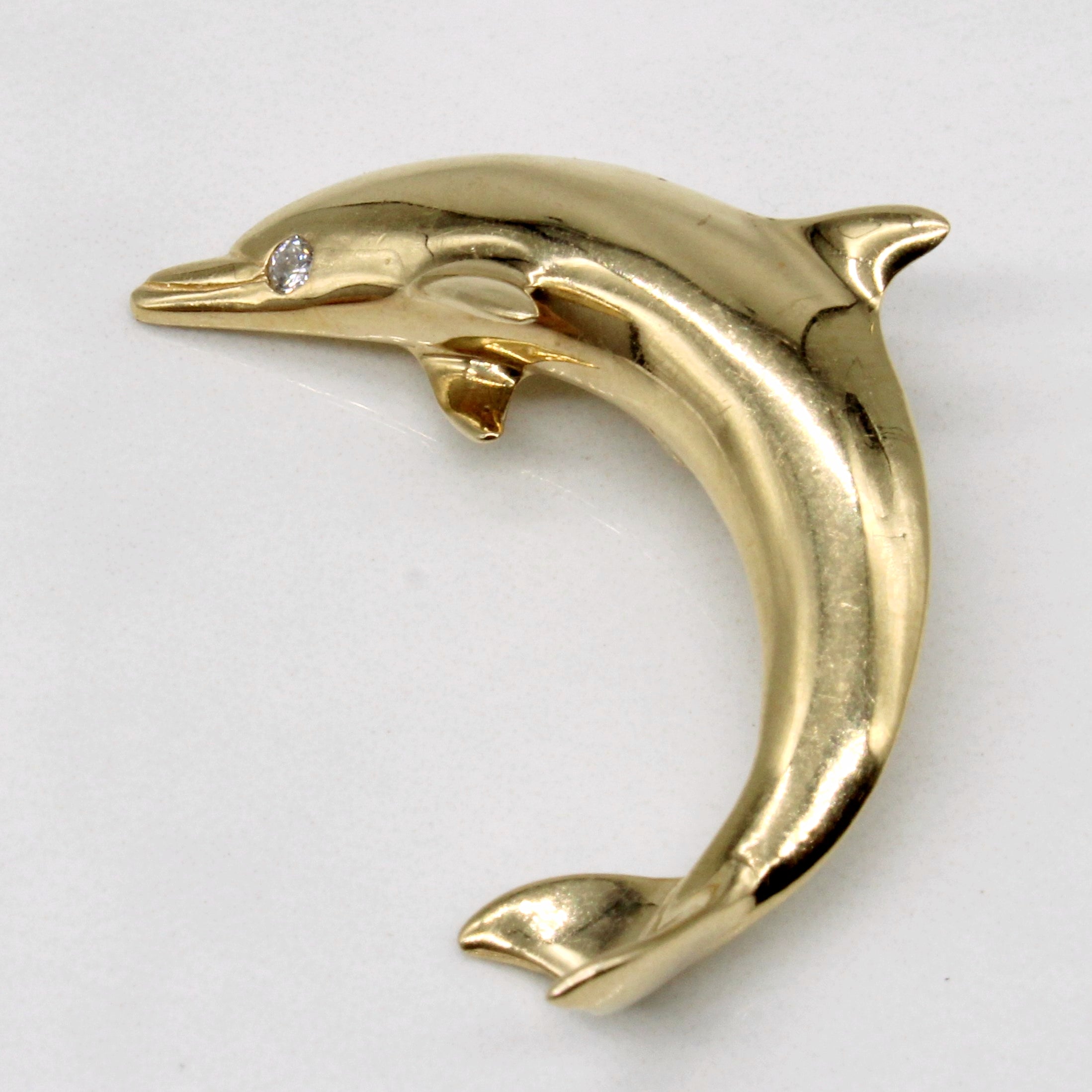 Diamond Dolphin Pendant | 0.03ct |