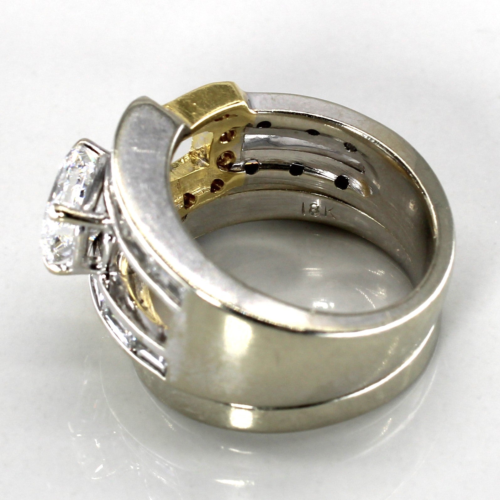 Bague de fiançailles texturée en émeraude et diamants | 1,75 ct VVS2 F | Taille 5,5 |