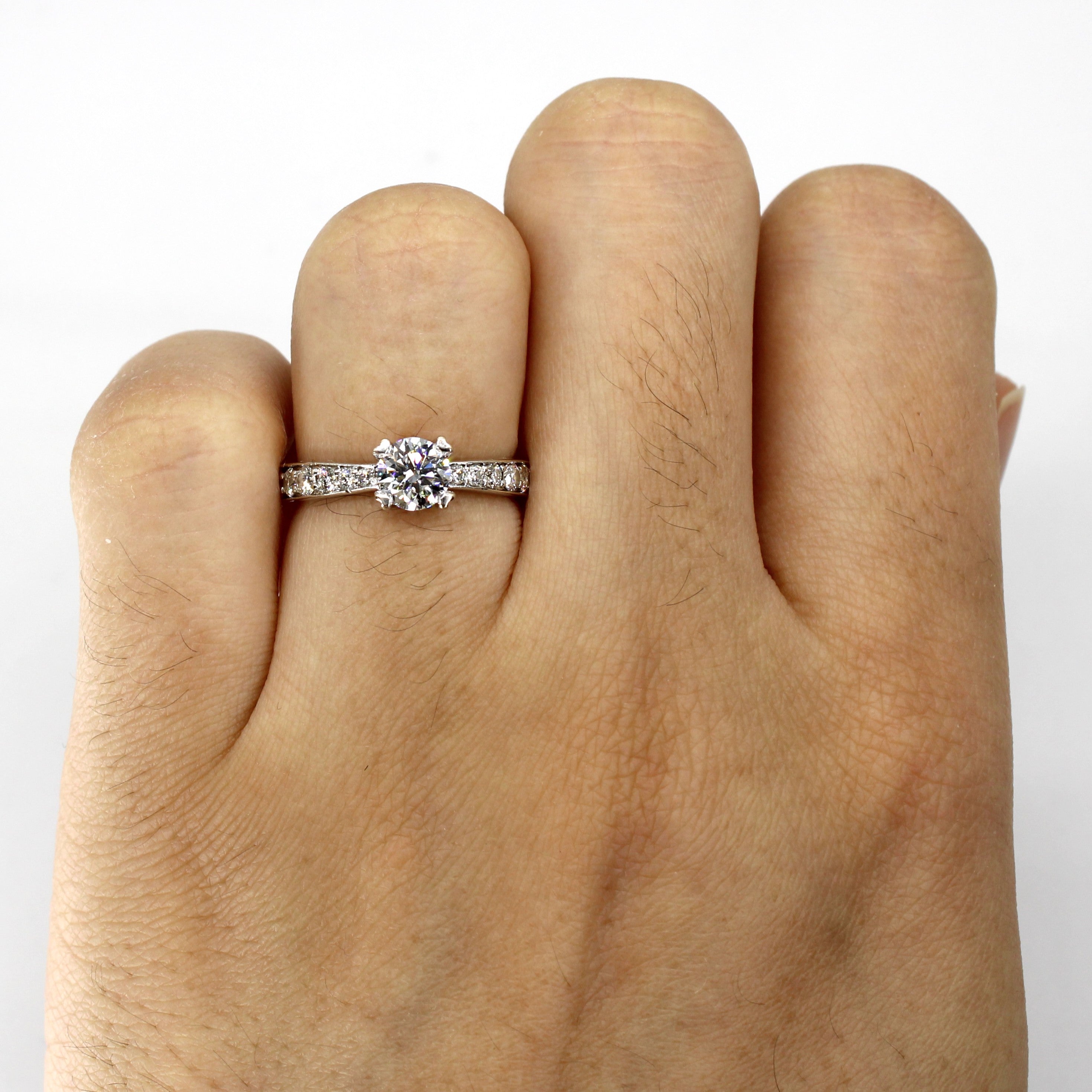 Solitaire with Accents Diamond Ring | 0.93ctw VVS2 F | SZ 4.75 |