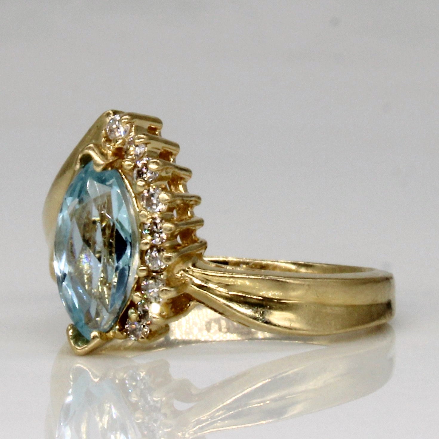 Topaz & Diamond Cocktail Ring | 1.10ct, 0.09ctw | SZ 6.5 |