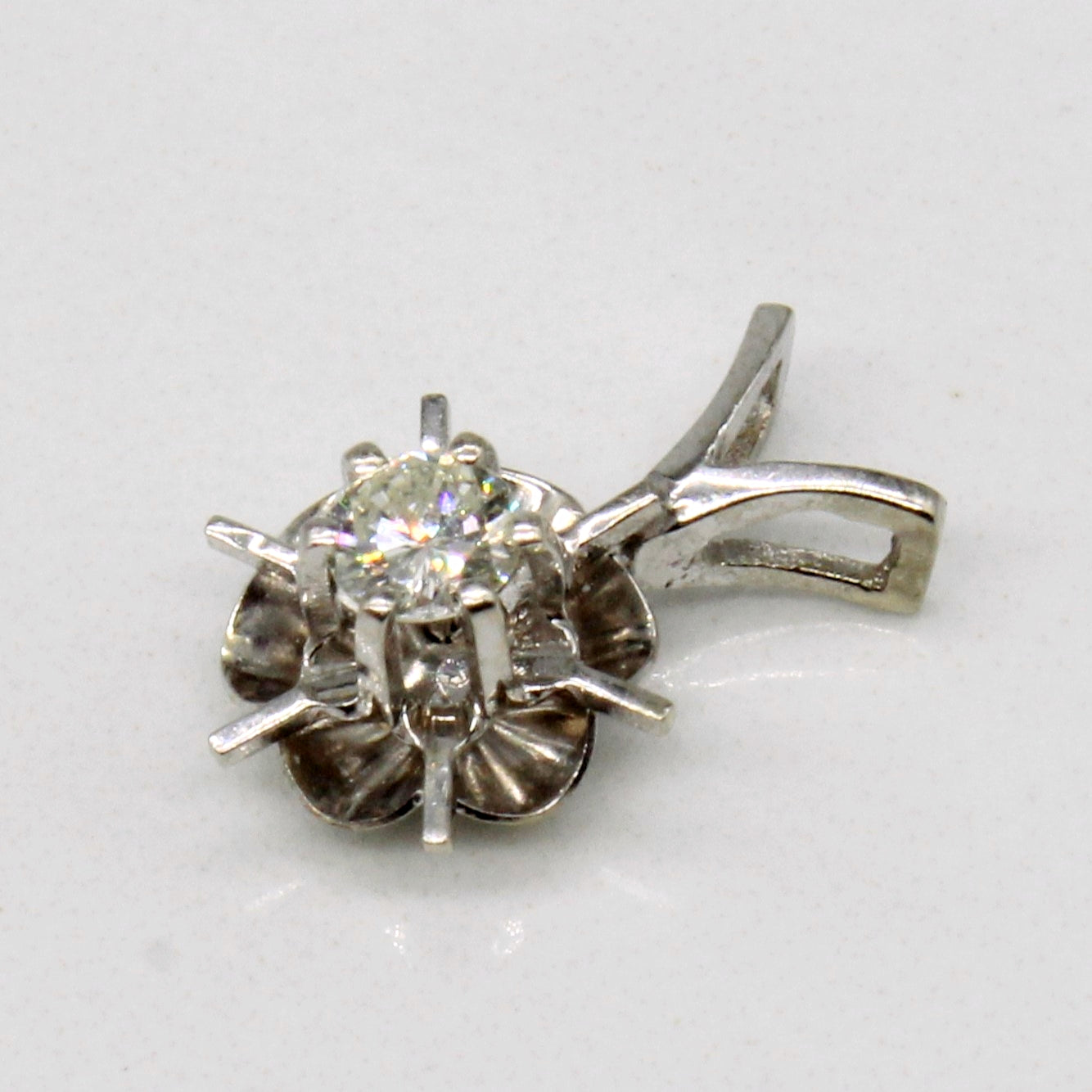 Illusion Set Diamond Pendant | 0.15ct |