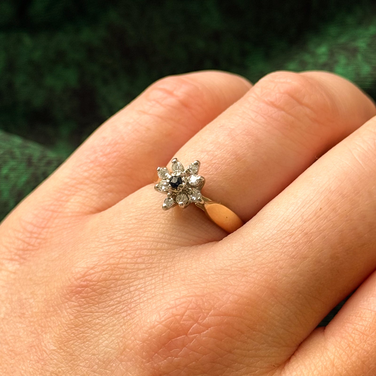 Diamond & Sapphire Cocktail Ring | 0.14ctw, 0.02ct | SZ 5.25 |