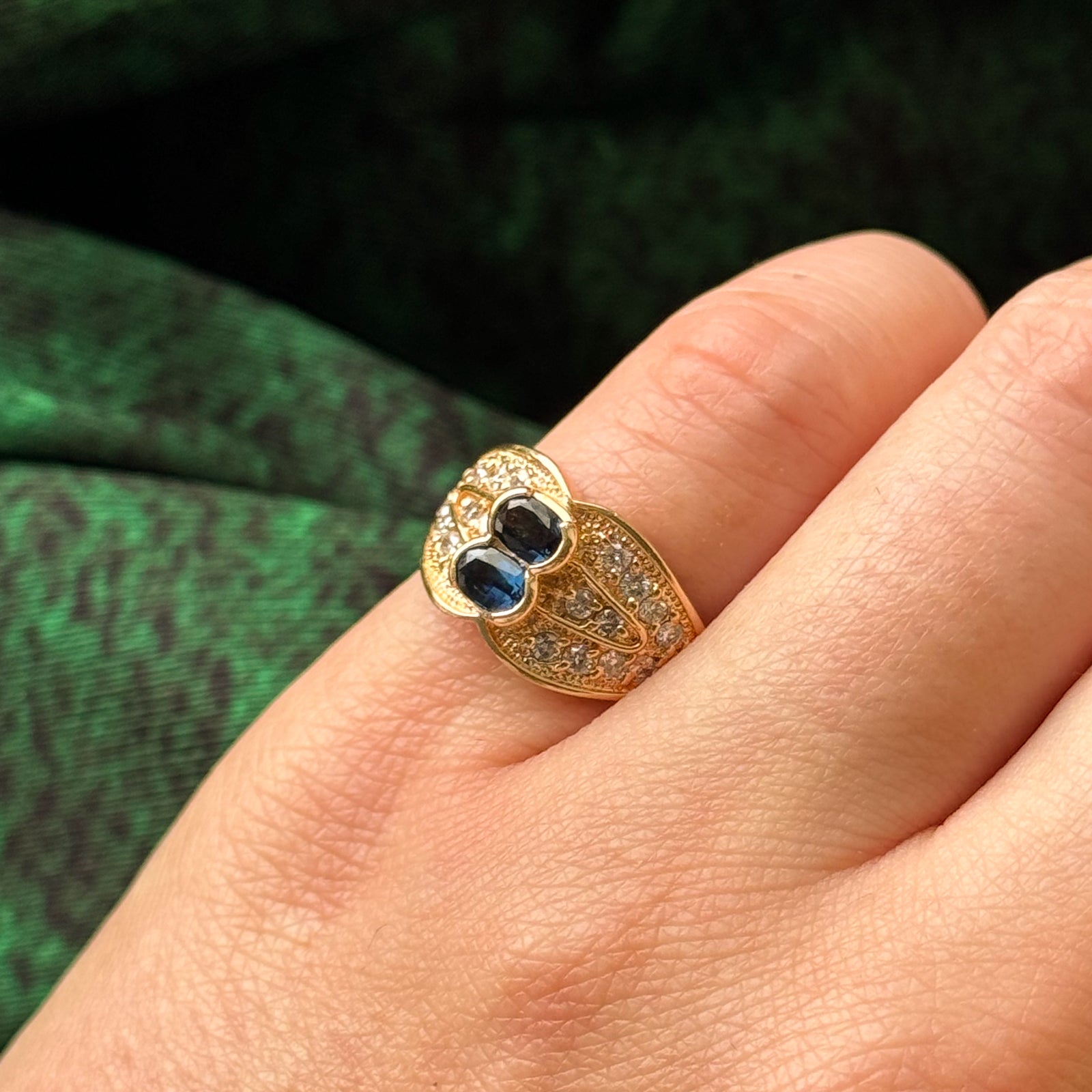 Bague cocktail saphir et diamants | 0,40 ct, 0,24 ct | Taille 5,25 |