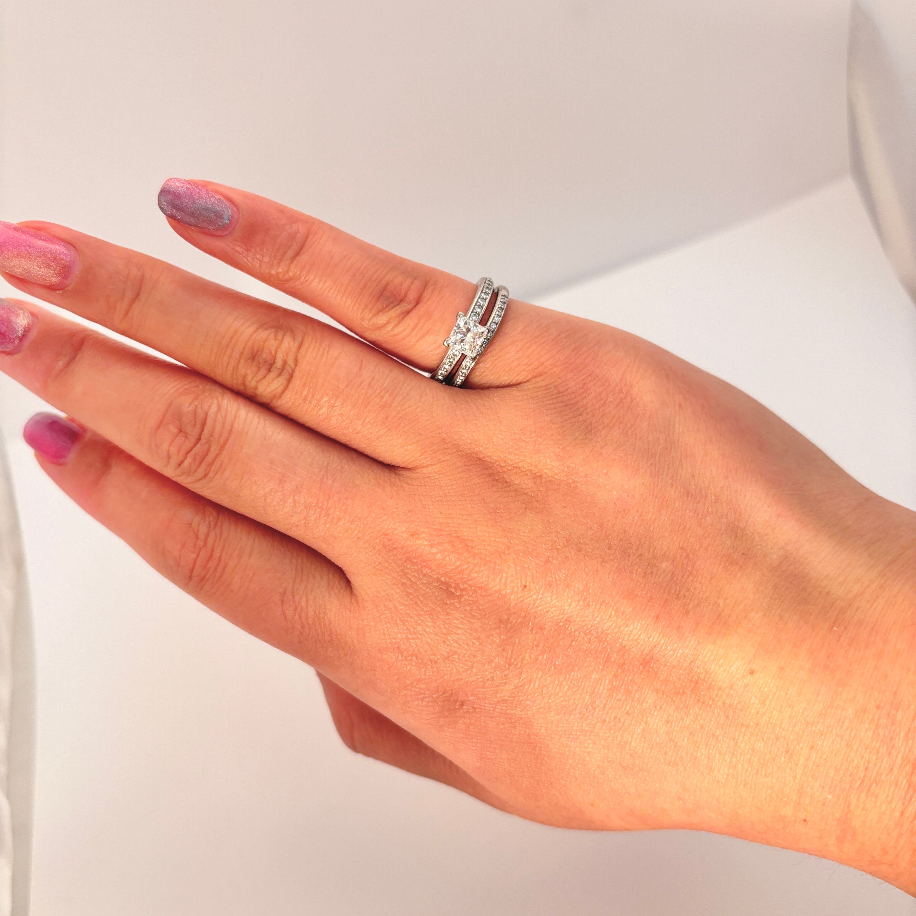 Platinum and 18K White Gold Hand Assembled Diamond Ring | 0.99 ctw | SZ 5.25 |