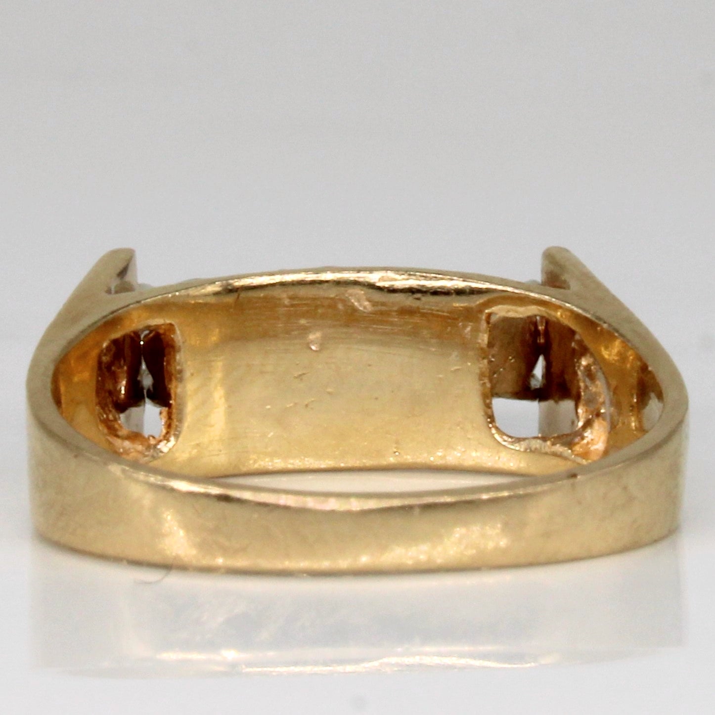 Bague trois pierres diamant et rubis | 0,46 ct au total, 0,38 ct | Taille 8 |