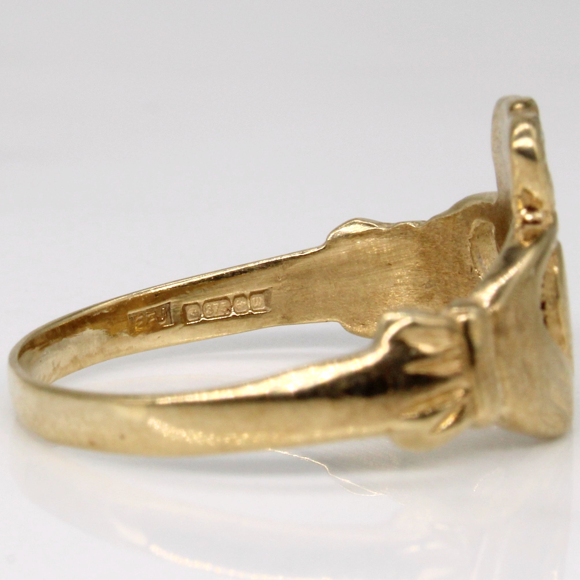 Bague Claddagh en or jaune 9 carats poinçonnée 1996 | Taille 8 |