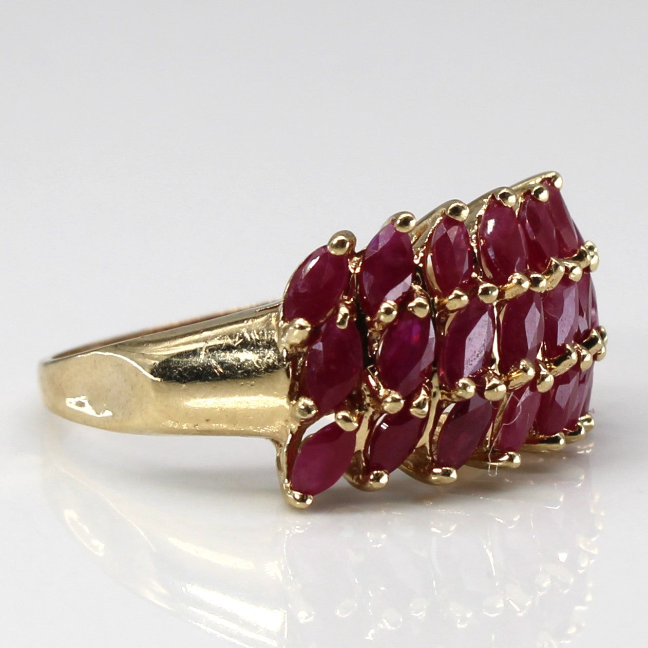 Cluster Set Ruby Ring | 2.31ctw | SZ 8 |