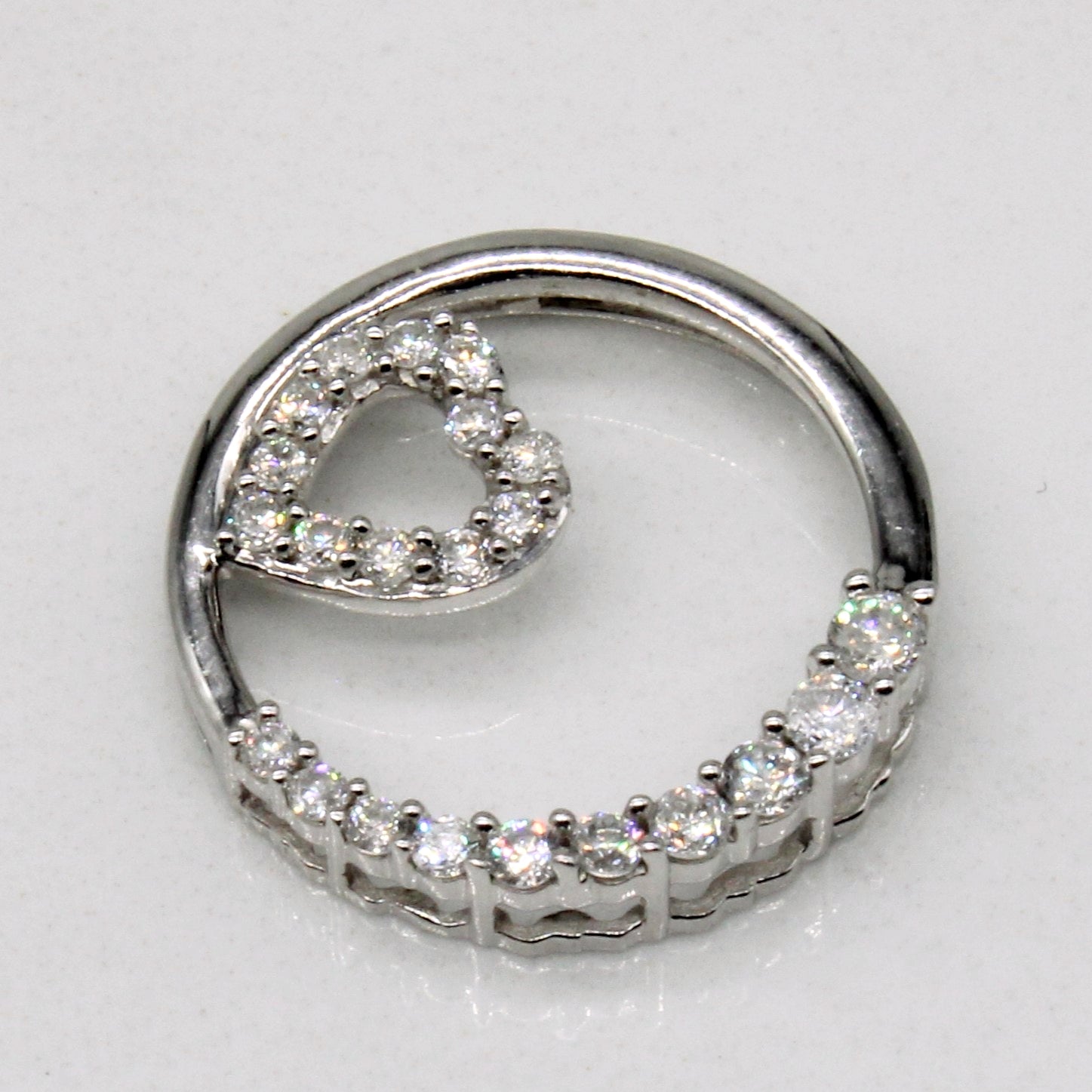 Diamond Pendant | 0.17ctw |