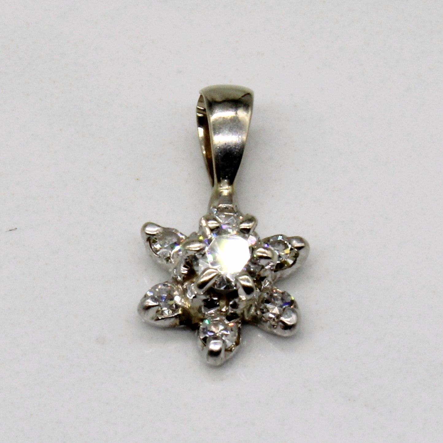 Diamond Star Pendant | 0.29ctw |