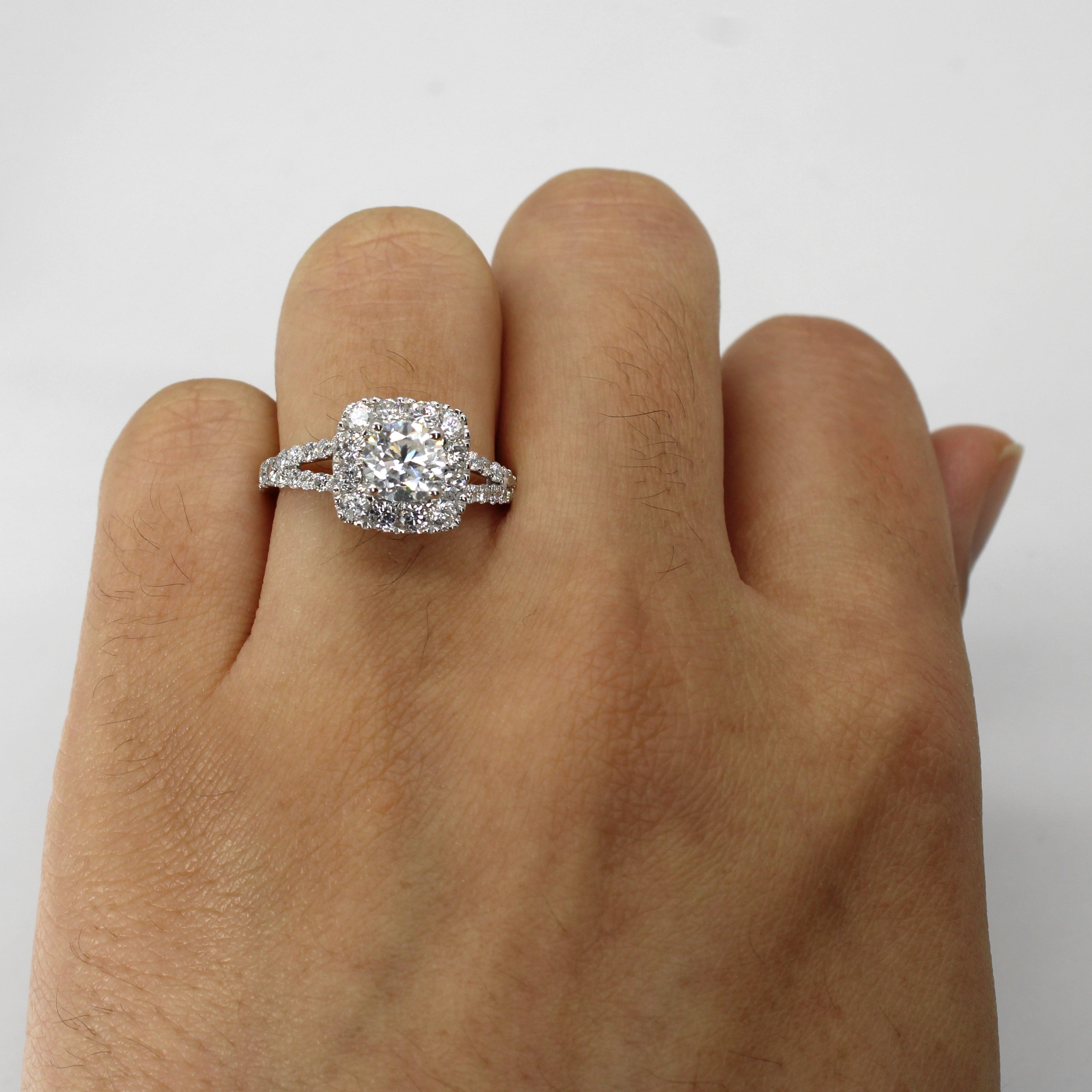 Halo Diamond Engagement Ring | 1.72ctw I1 E/F | SZ 6.5 |