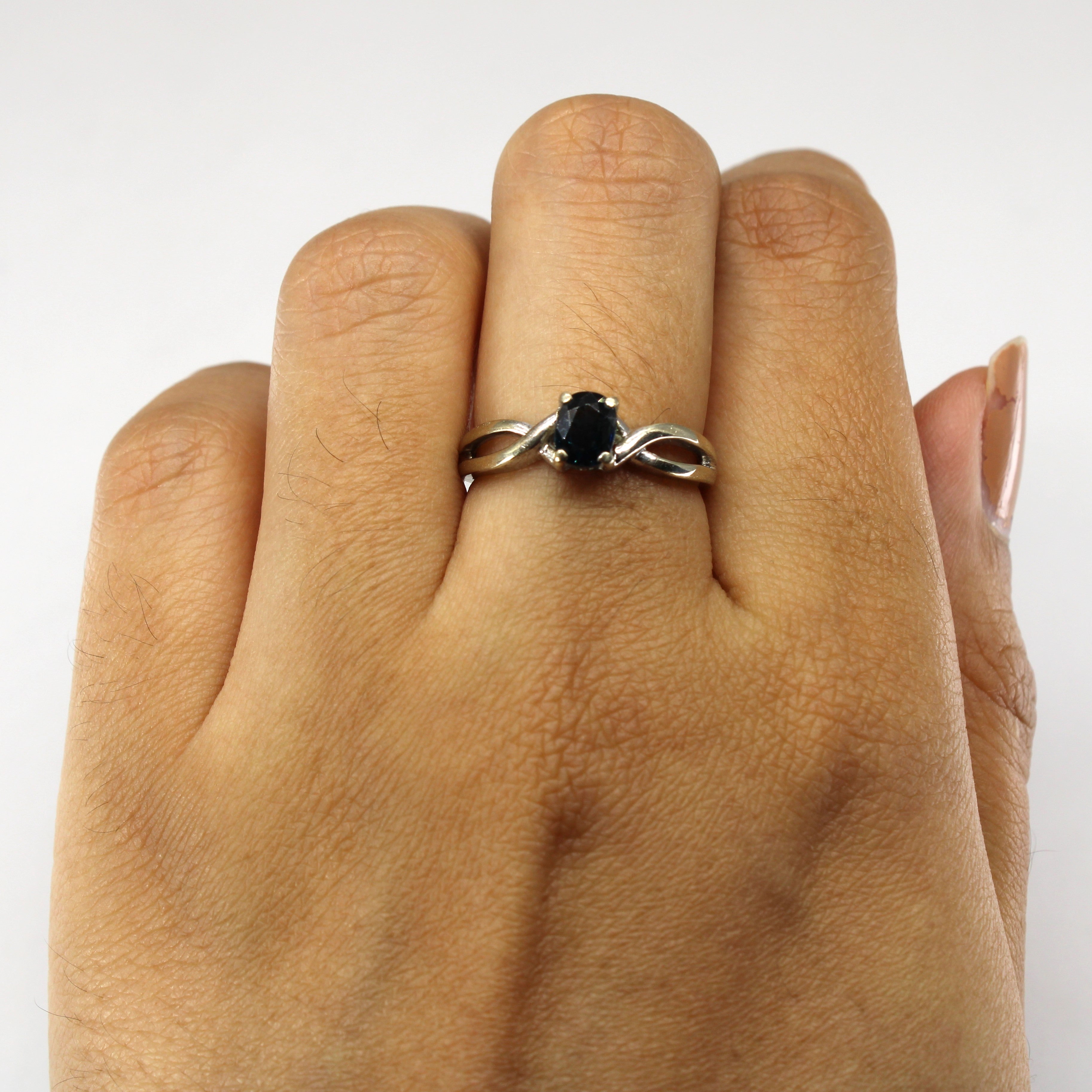 Bague solitaire saphir | 0,37 ct | Taille 6,75 |