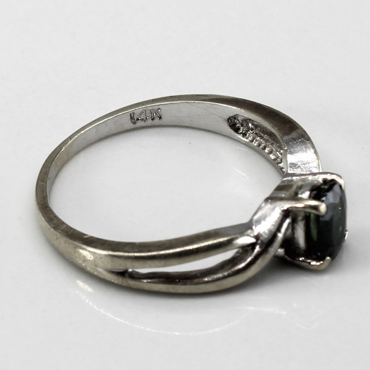 Bague solitaire saphir | 0,37 ct | Taille 6,75 |