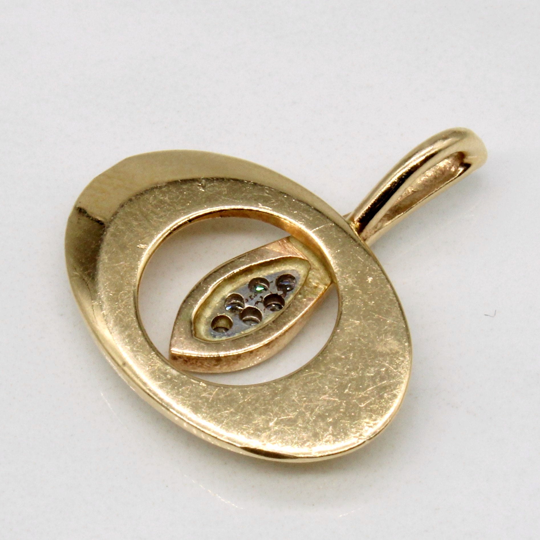 Diamond Drop Pendant | 0.06ctw |