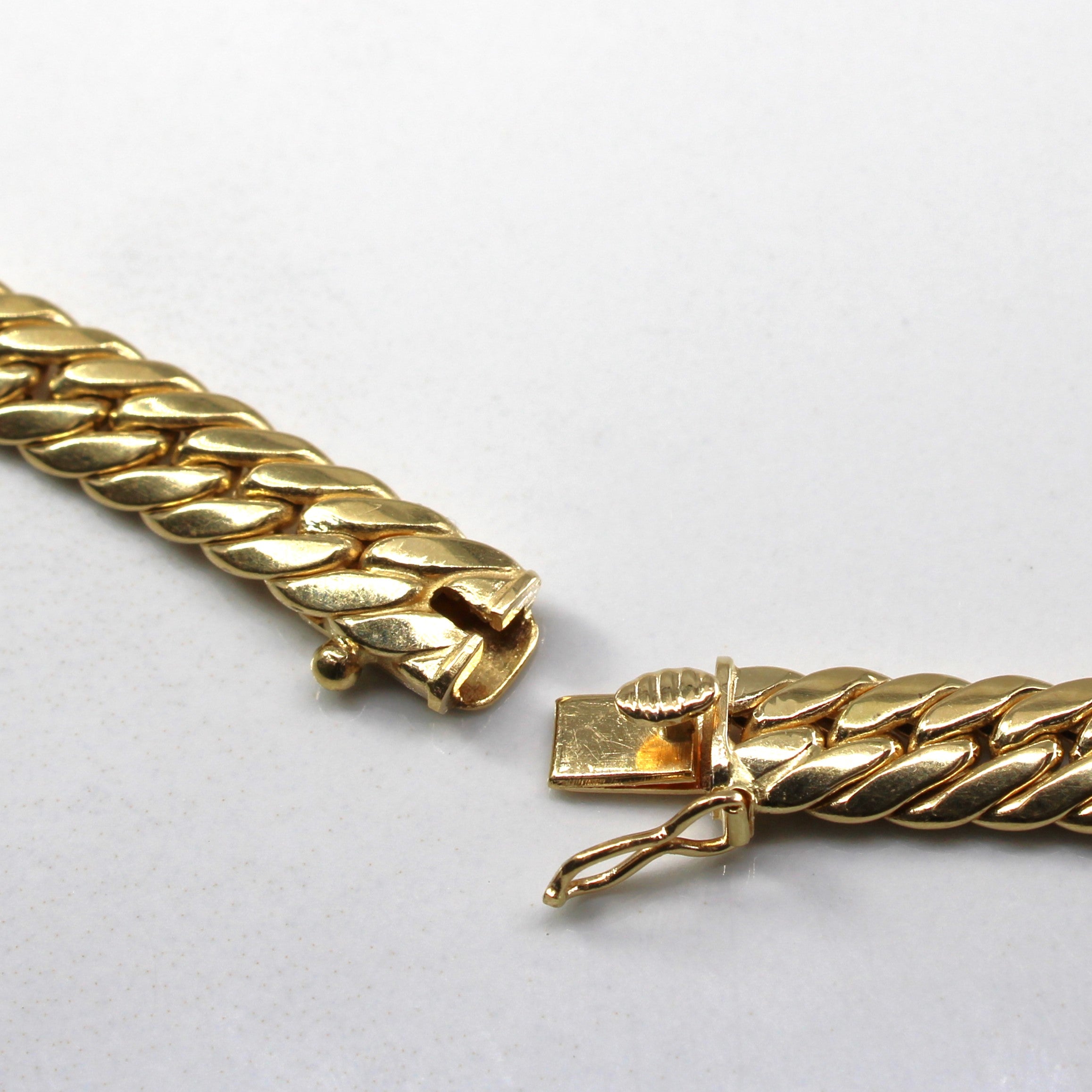 Vintage Italian Yellow Gold Herringbone Chain | 17"|