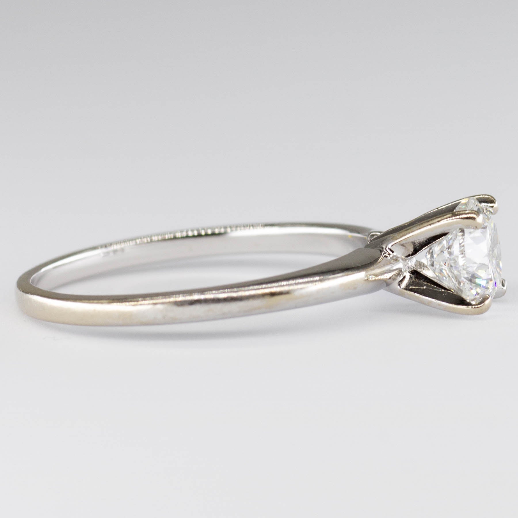 Canadian Certified Diamond Solitaire | 1.00 ct VS2 H | 7.5