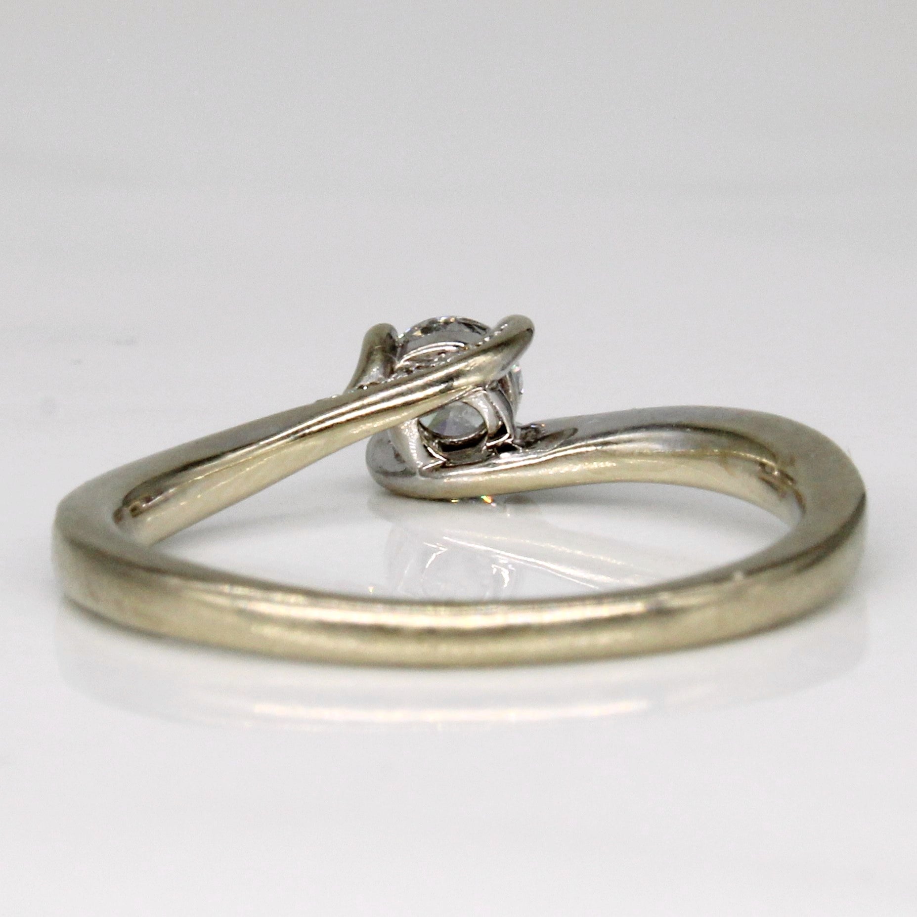 Certified Canadian Diamond Engagement Ring | 0.37ctw I1 F | SZ 5.5 |