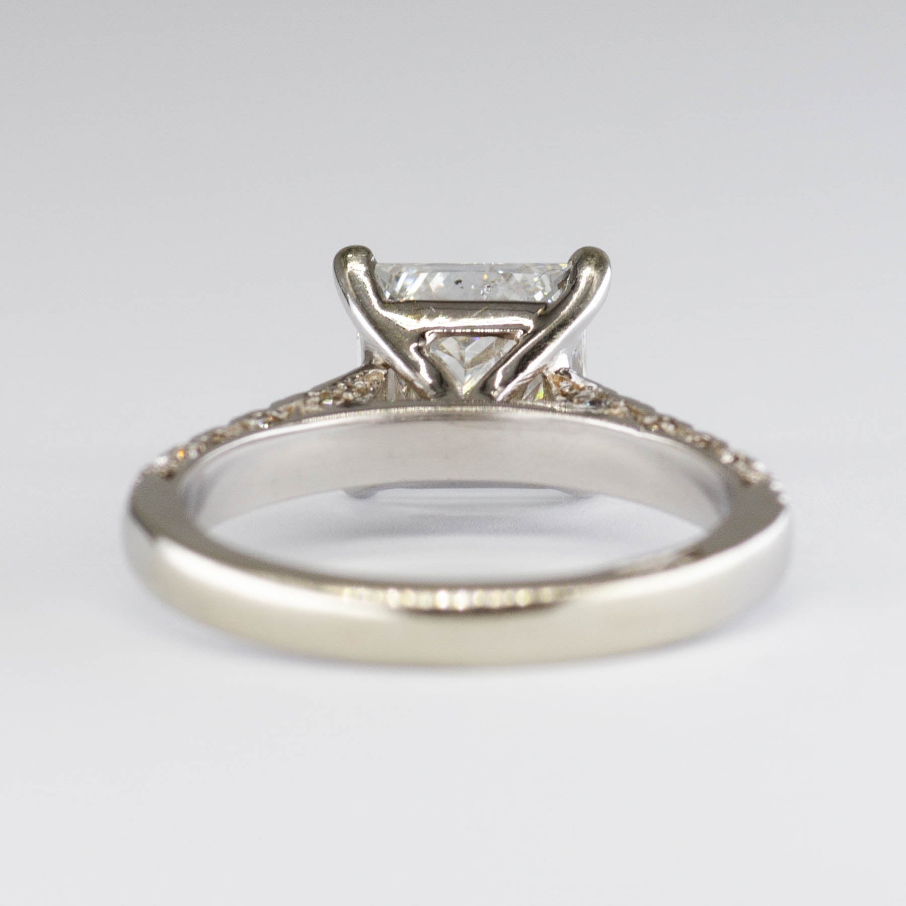 Solitaire en or blanc 18 carats serti de diamants | 2,00 ct | Taille 5,5