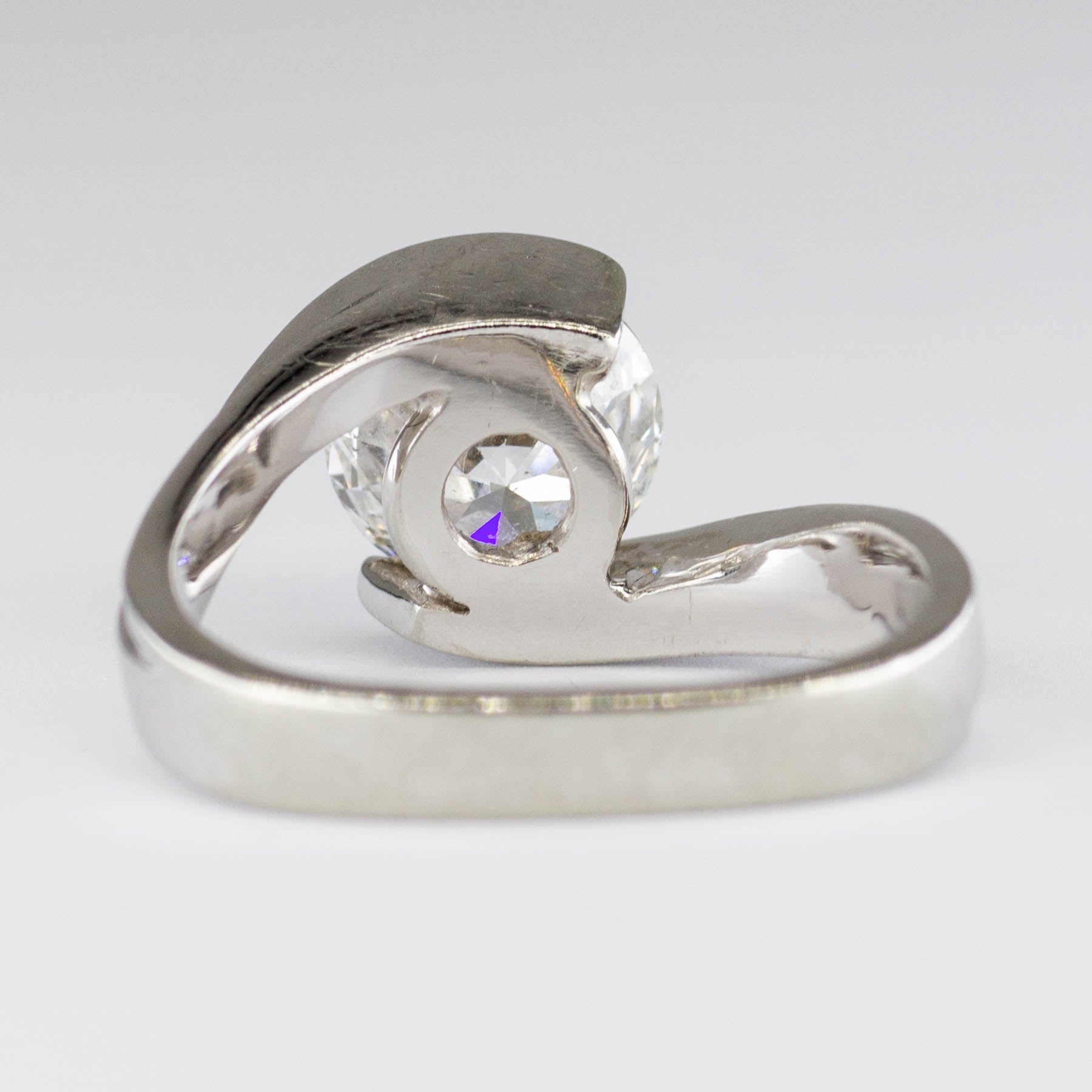19k GIA Certified Diamond Bypass Solitaire | 2.00 ct | SZ 5.5