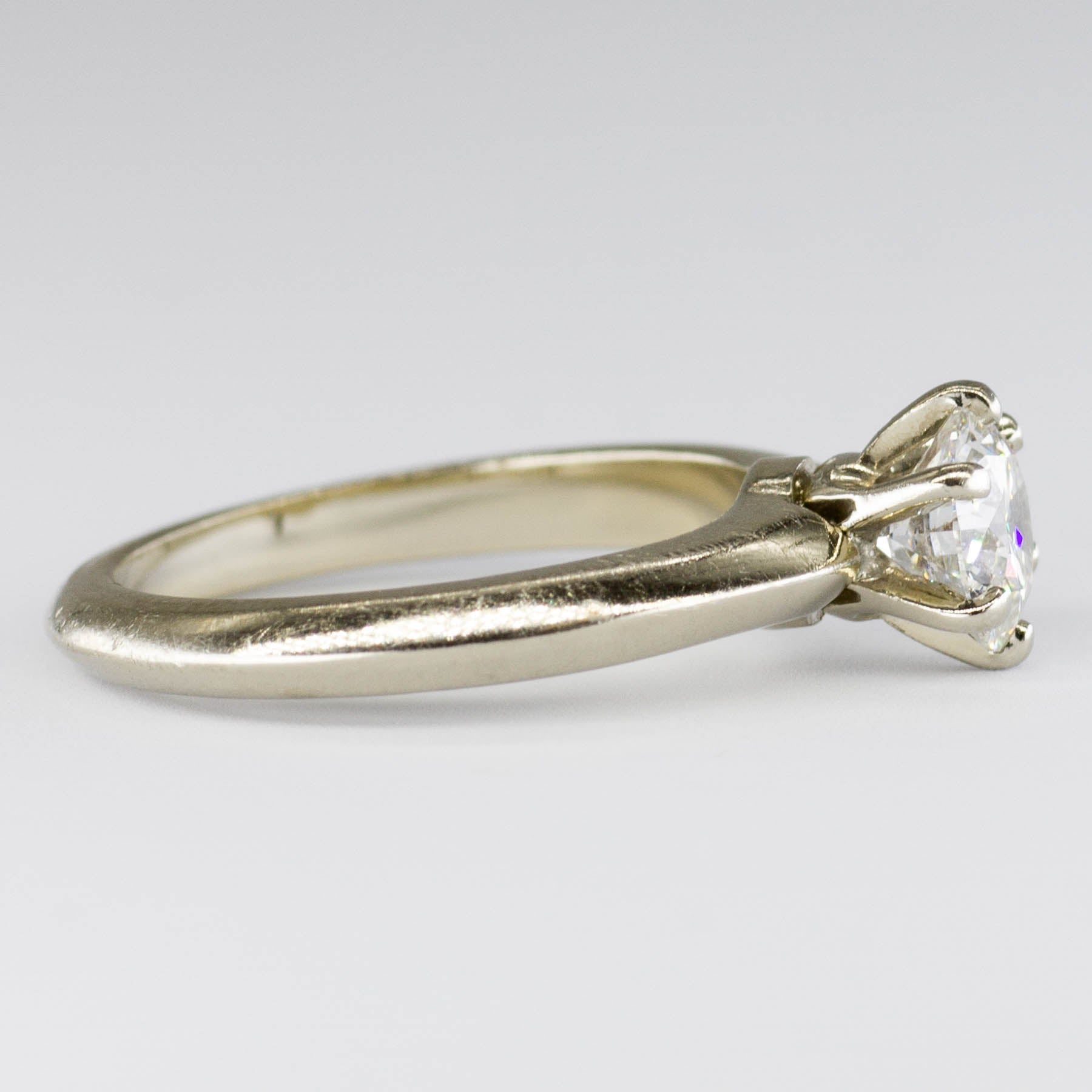 GIA Certified Diamond Solitaire | 0.79 ct VS2 F | 7.25