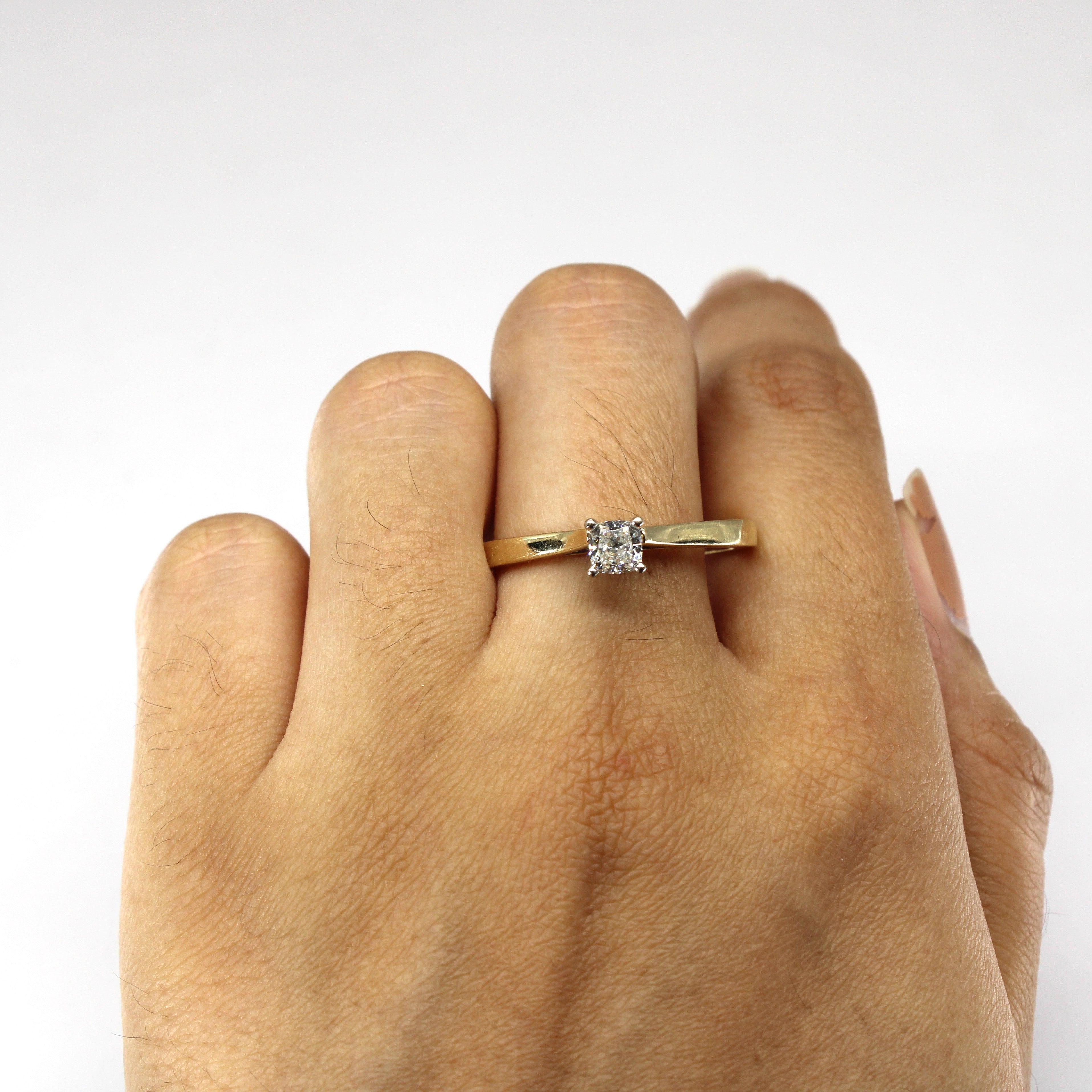 Solitaire Cushion Diamond Ring | 0.55ct VS2 I | SZ 14 |