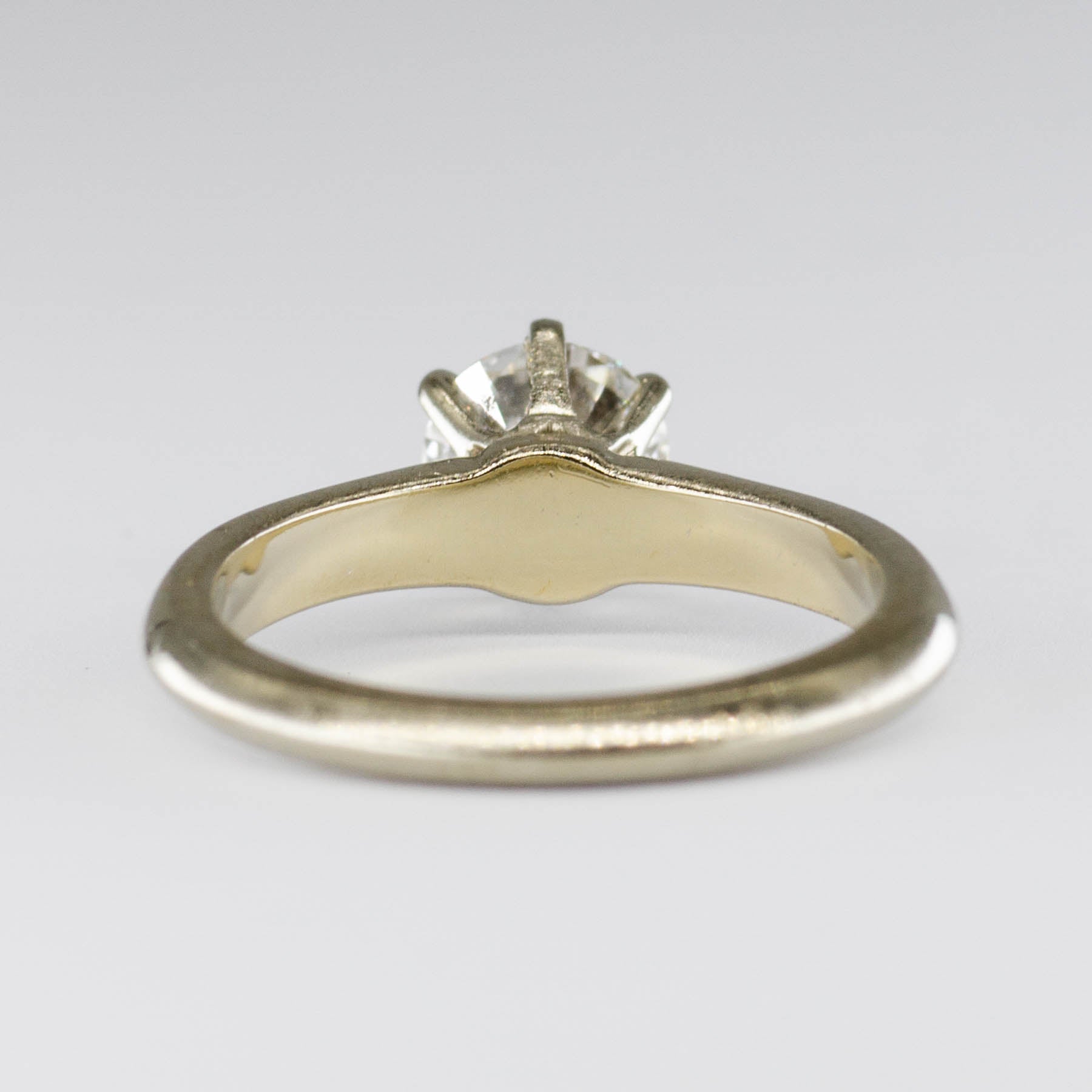 GIA Certified Diamond Solitaire | 0.79 ct VS2 F | 7.25