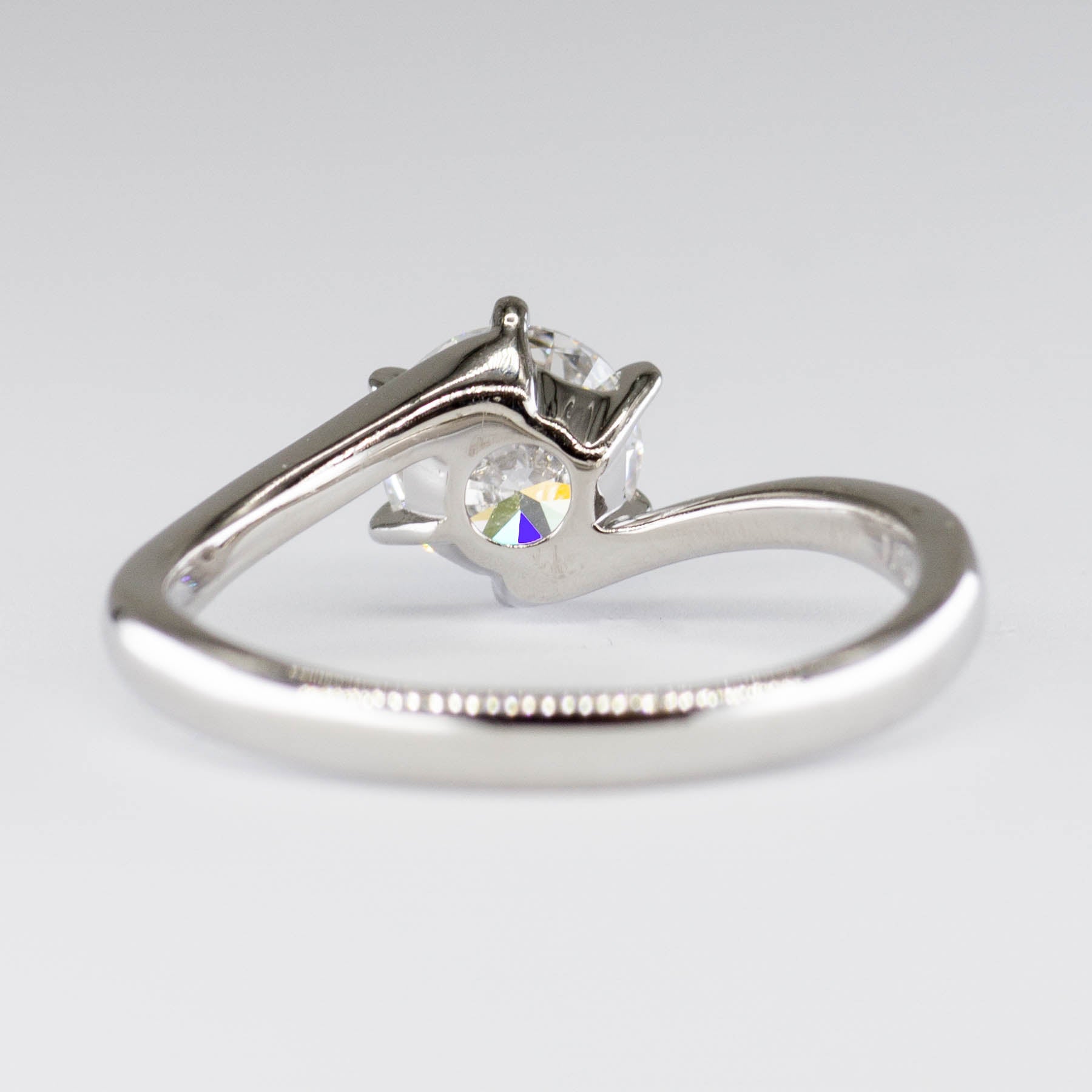 1.05ct GIA-graded Natural Diamond Bypass Solitaire Ring | 1.05ct VVS2 D | SZ 7.5