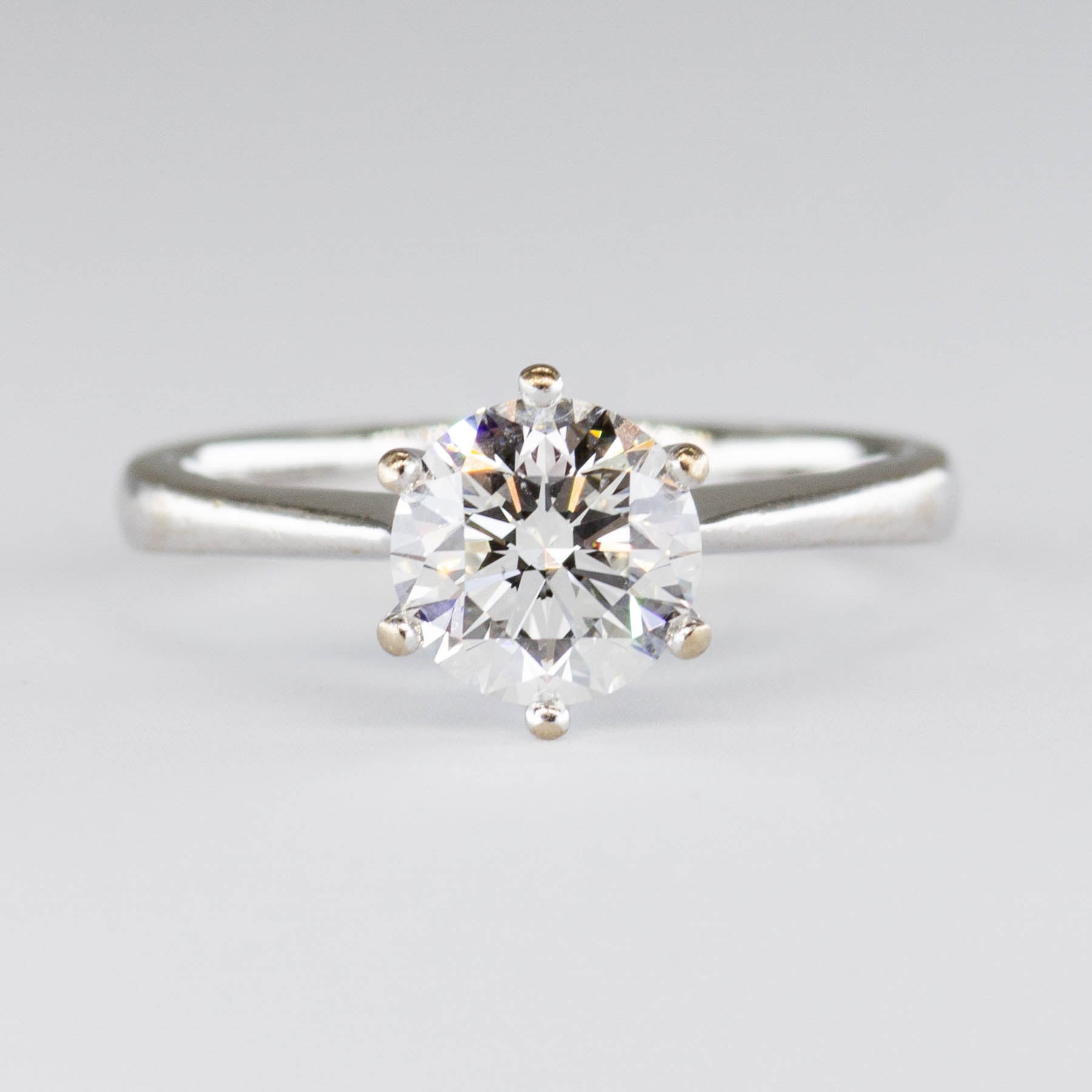 Solitaire en or blanc 18 carats avec diamant certifié GIA | 1,04 ct | Taille 4,5