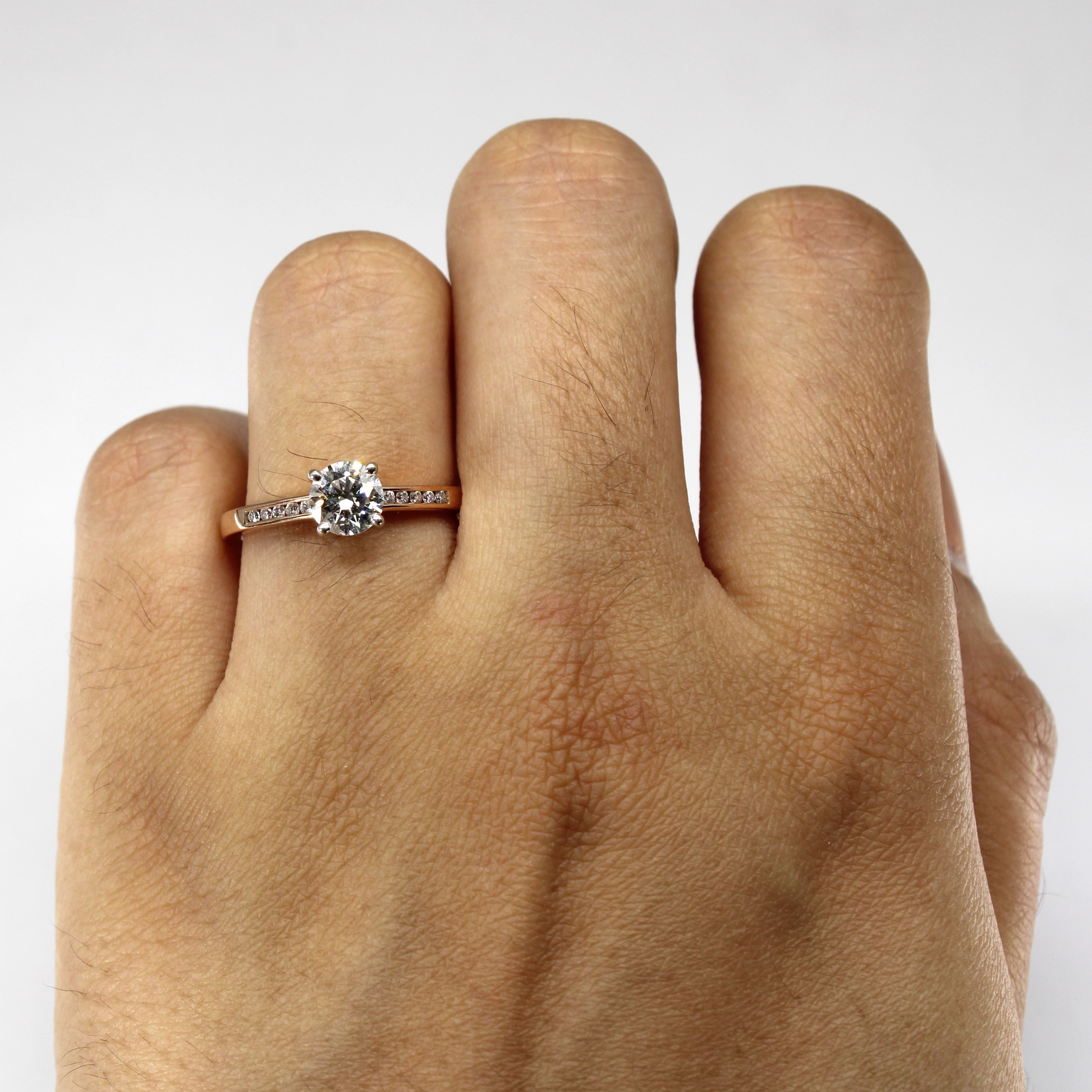 Solitaire with Accents Diamond Ring | 0.79ctw VS2 G | SZ 7 |