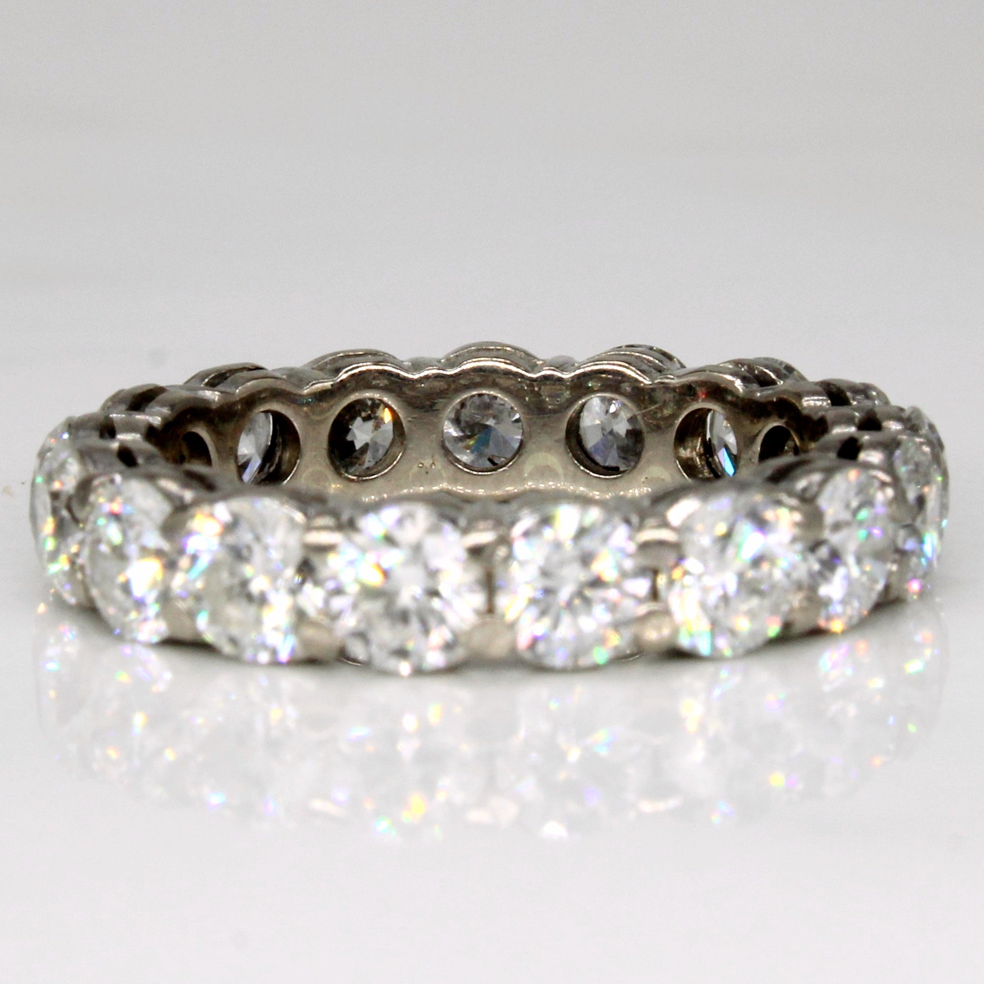 Diamond Eternity Band | 3.15ctw | SZ 5.25 |