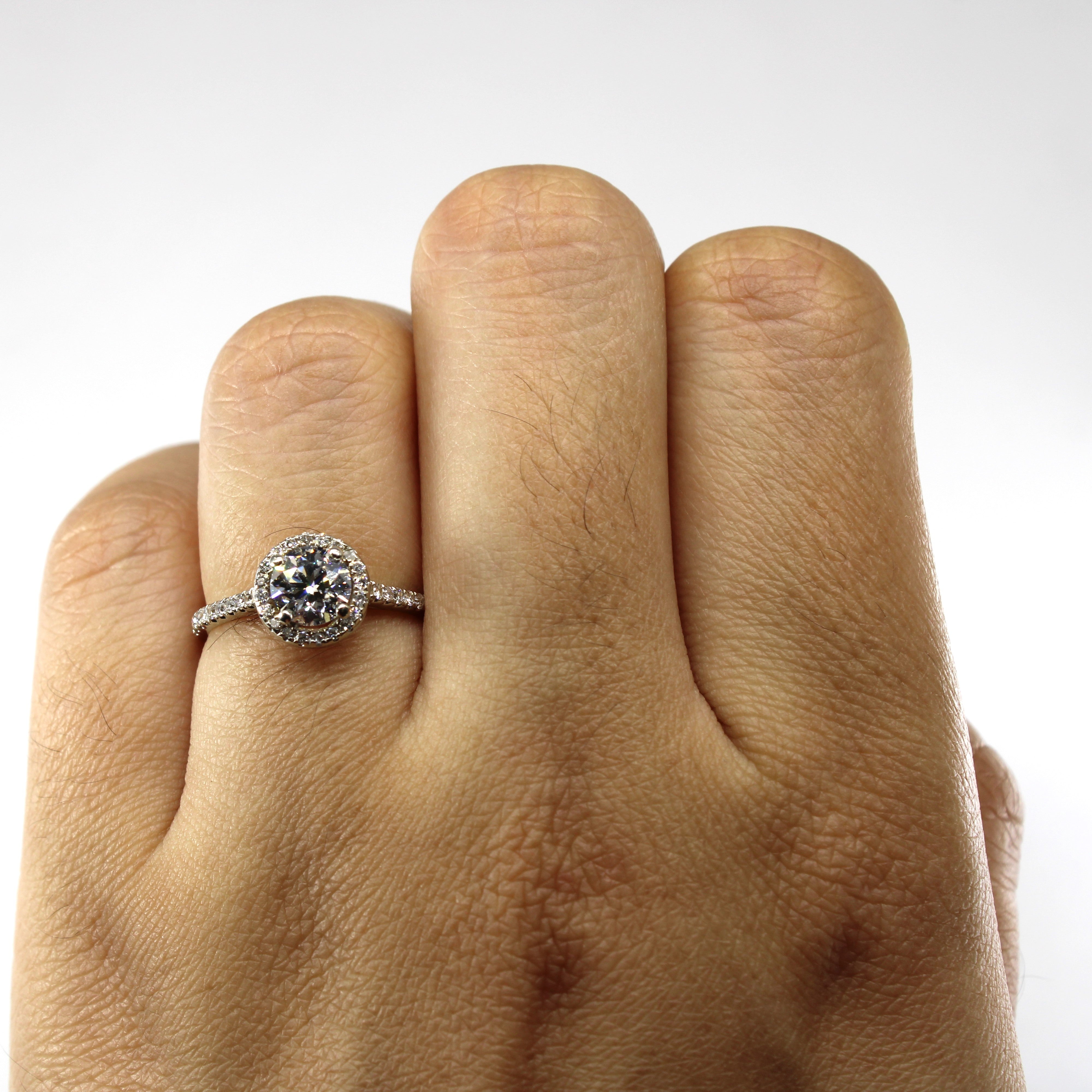 Halo Diamond Engagement Ring | 1.00ctw VS2 E | SZ 4 |