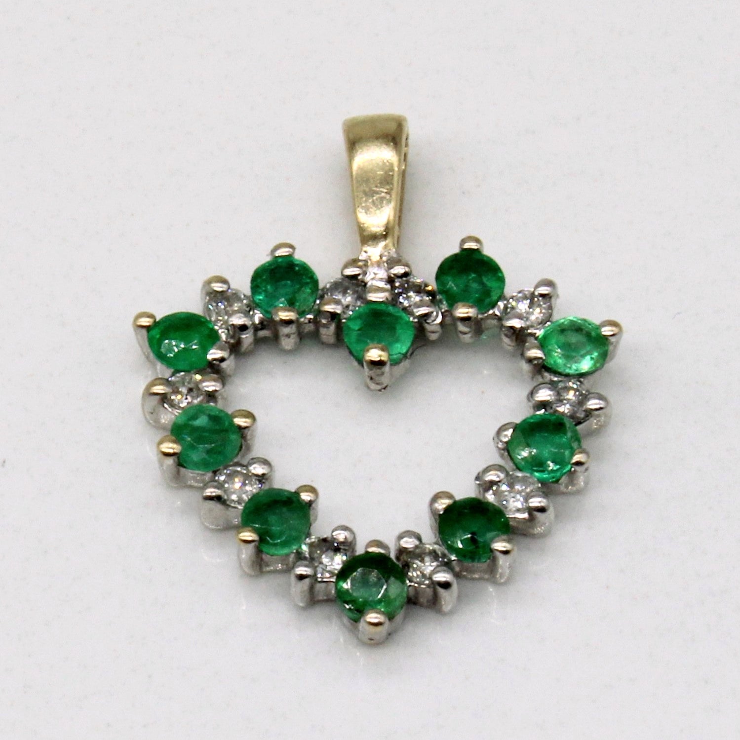 Emerald & Diamond Heart Pendant | 0.20ctw, 0.10ctw |