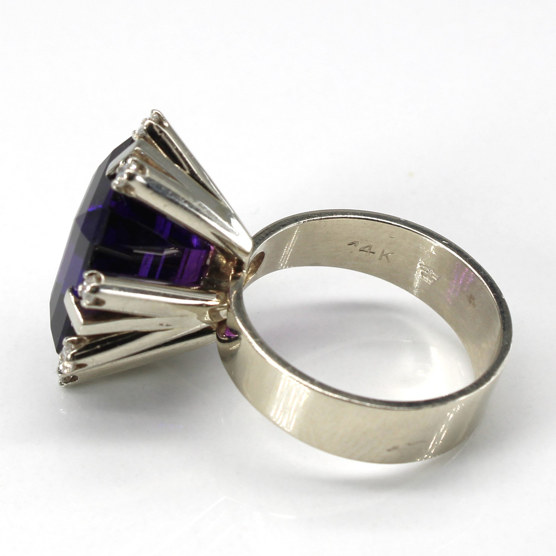 High Set Amethyst & Diamond Ring | 9.00ct | 0.18ctw | SZ 6.75 |